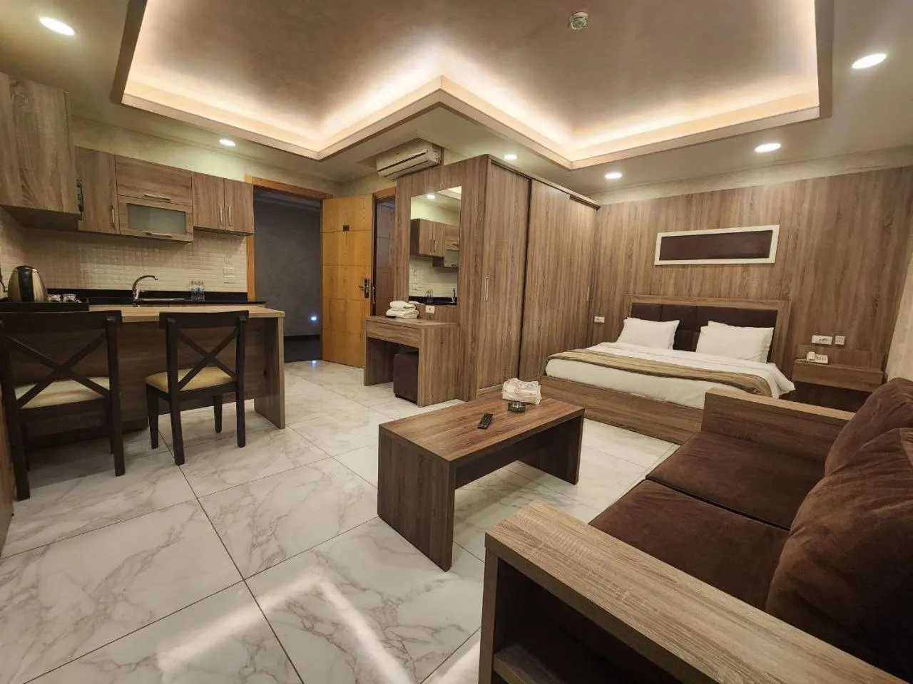 Bed in Pearl of Beirut Hotel & Spa