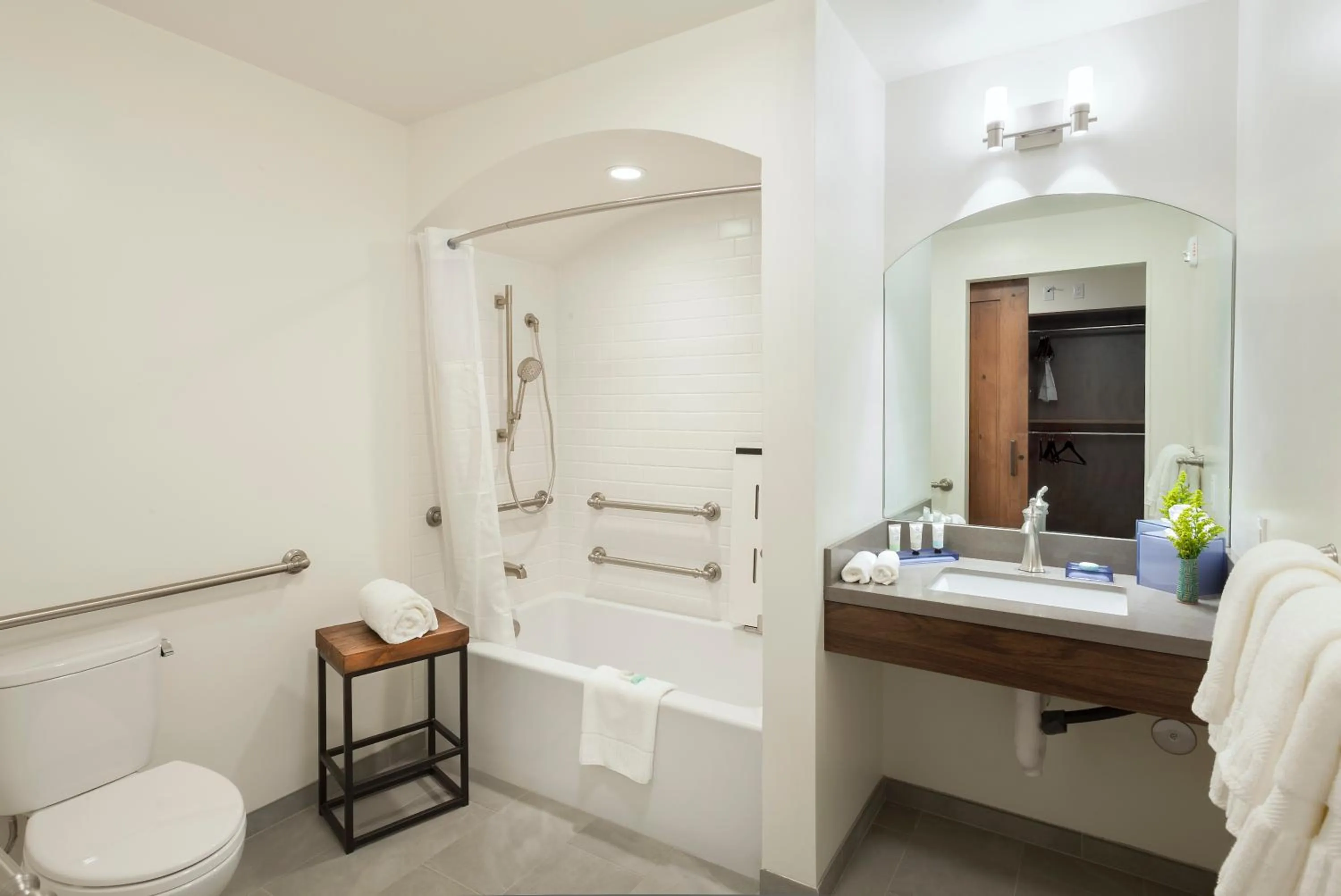 La Playa Inn Santa Barbara