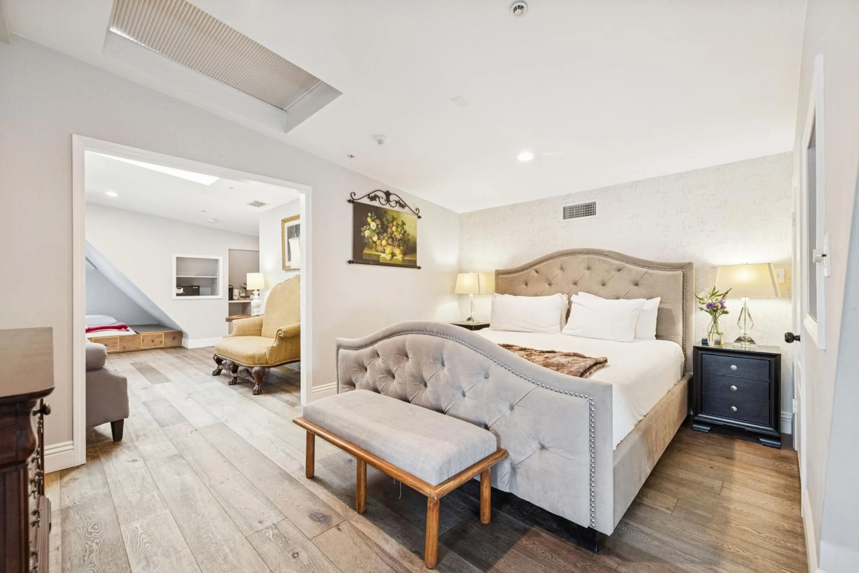 Bed in Mirabelle Inn