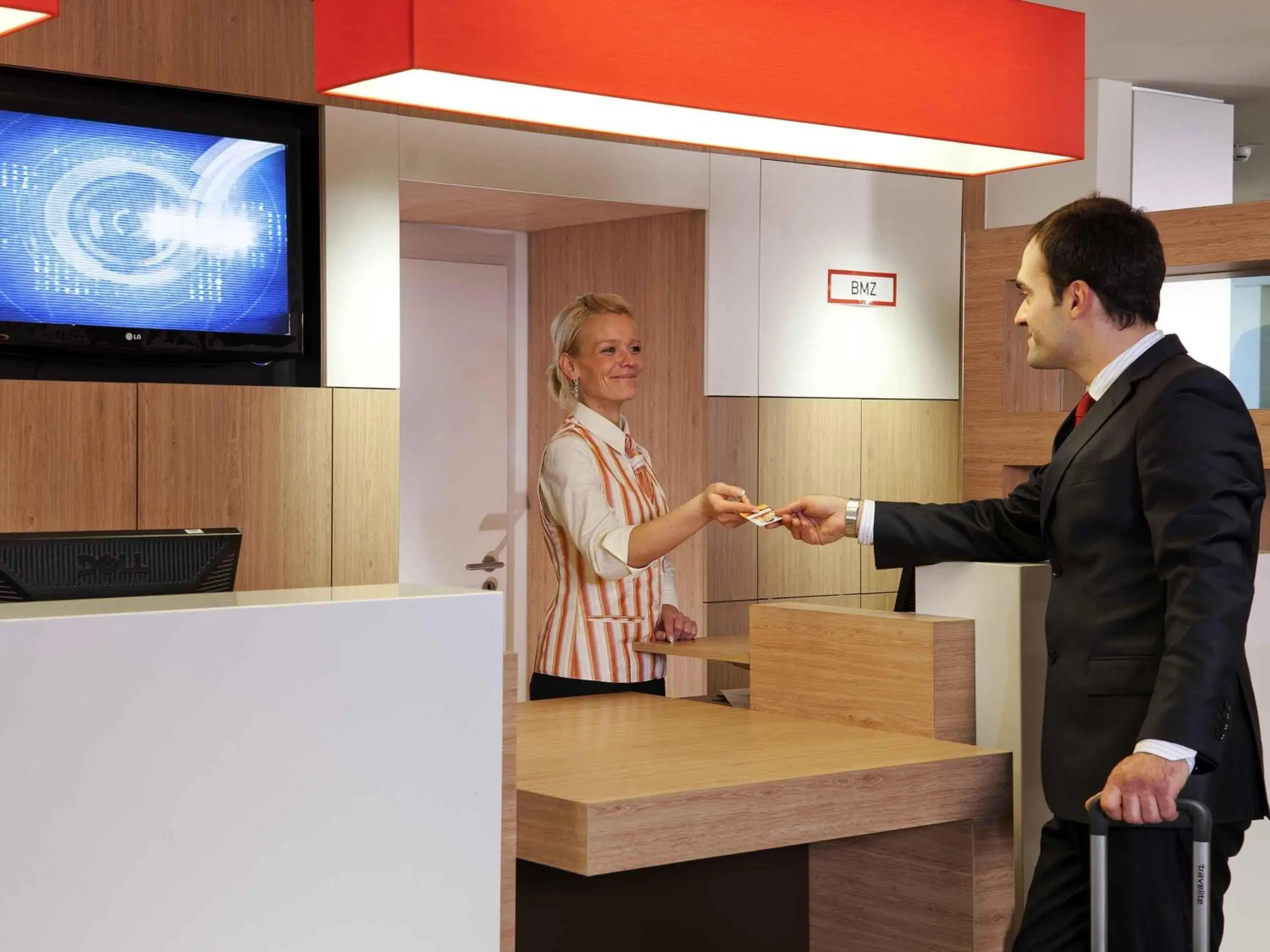 Property building in ibis Augsburg Hauptbahnhof Property building in ibis Augsburg Hauptbahnhof