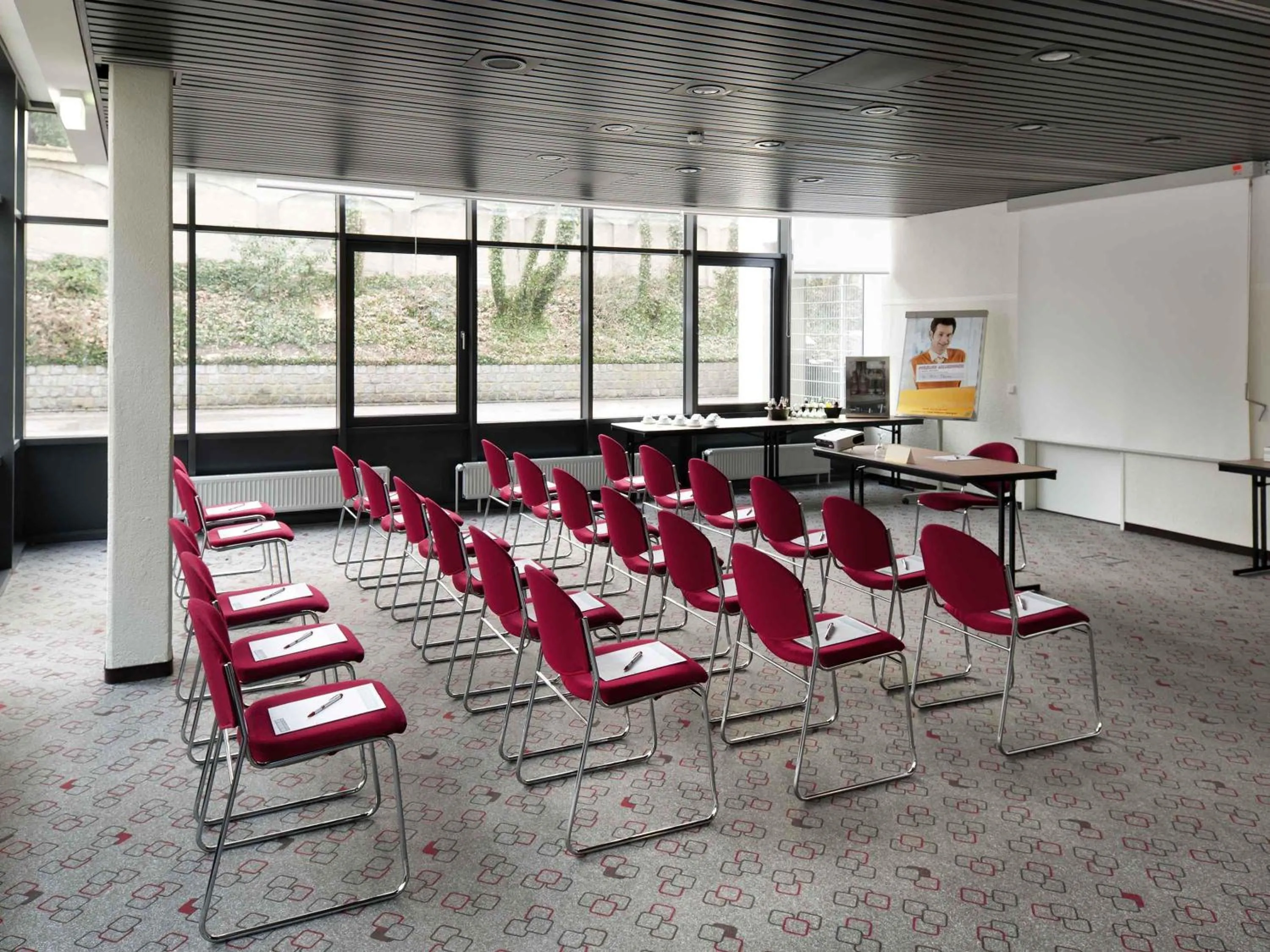 Meeting/conference room in ibis Augsburg Hauptbahnhof