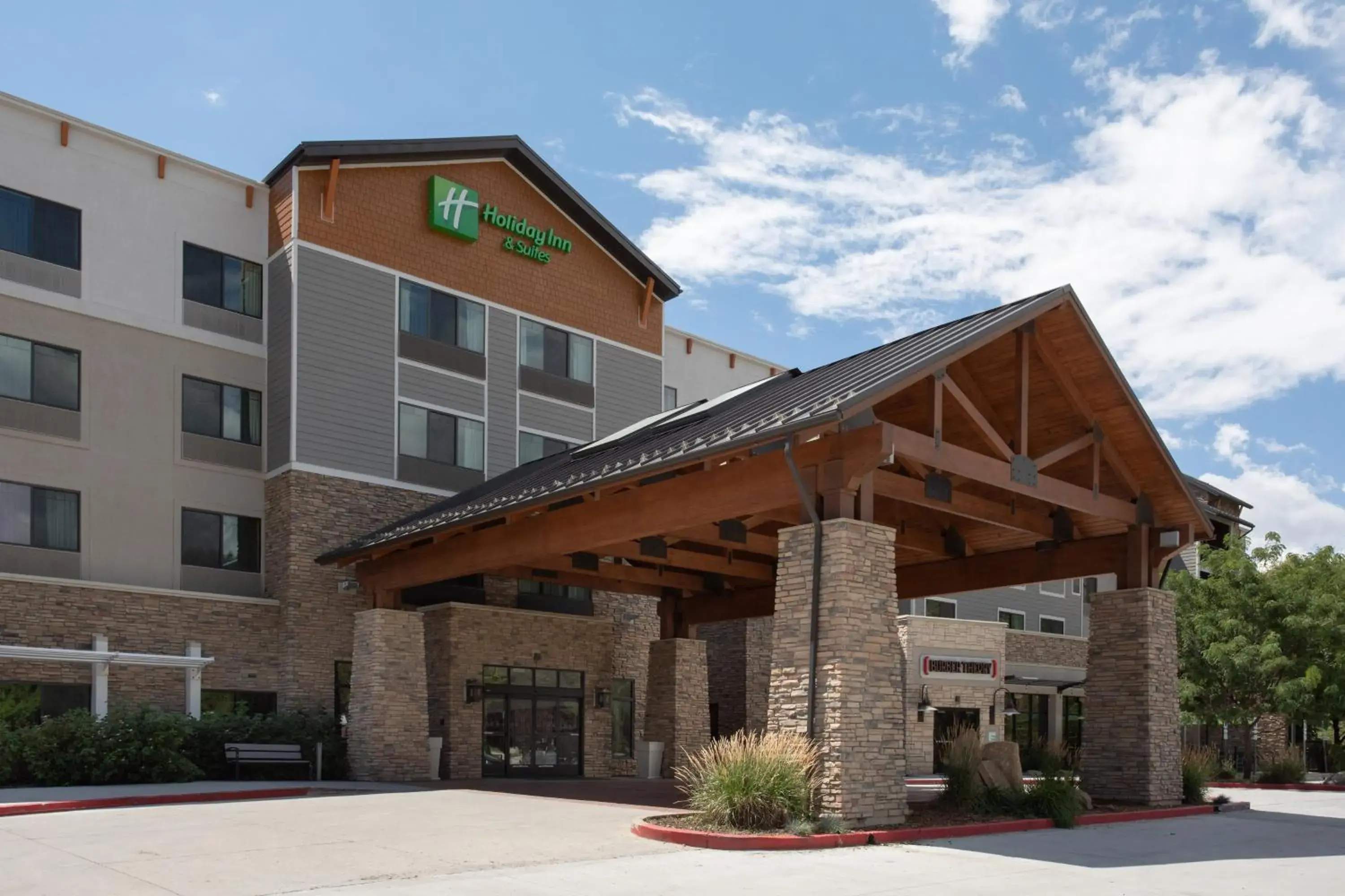 Property building in Holiday Inn & Suites Durango Downtown by IHG Property building in Holiday Inn & Suites Durango Downtown by IHG