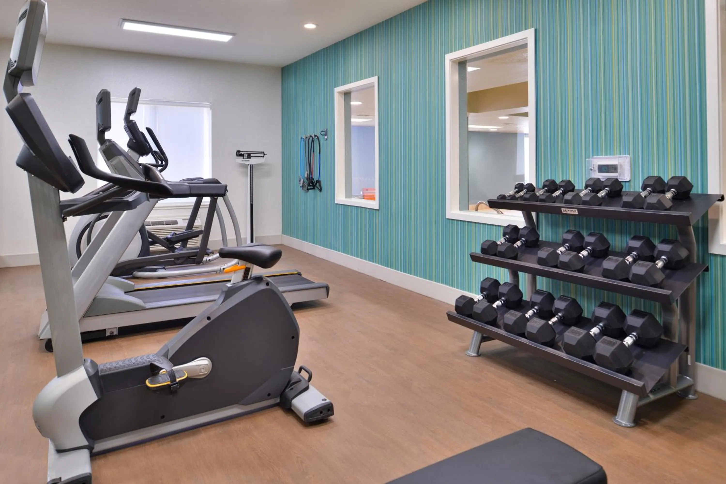 Fitness centre/facilities in Holiday Inn Express Stockton Southeast by IHG