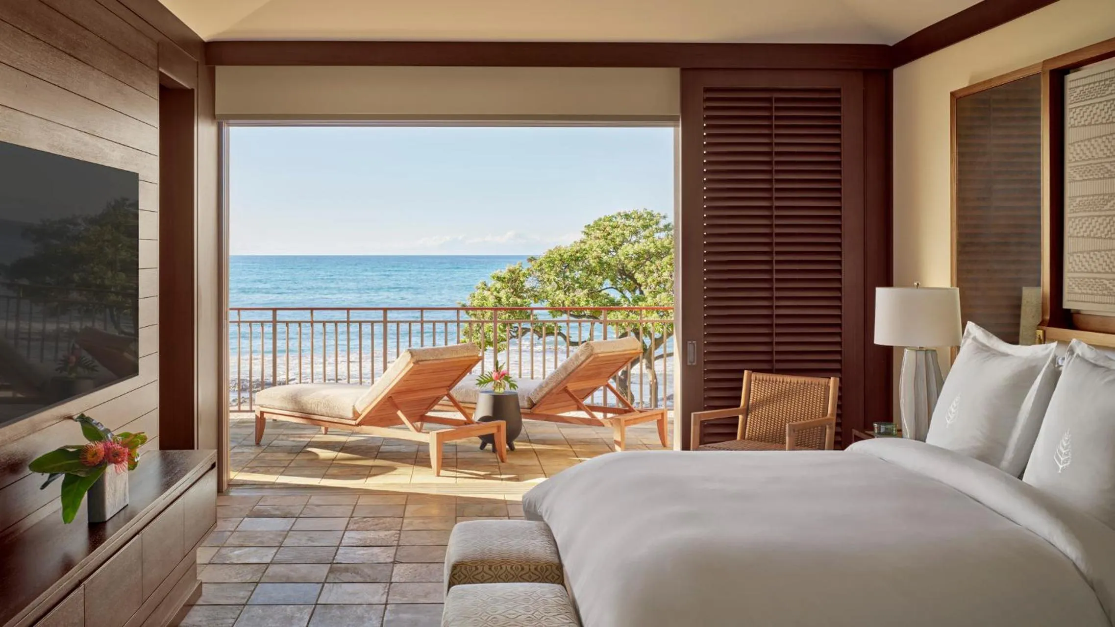View (from property/room), Bed in Four Seasons Resort Hualalai