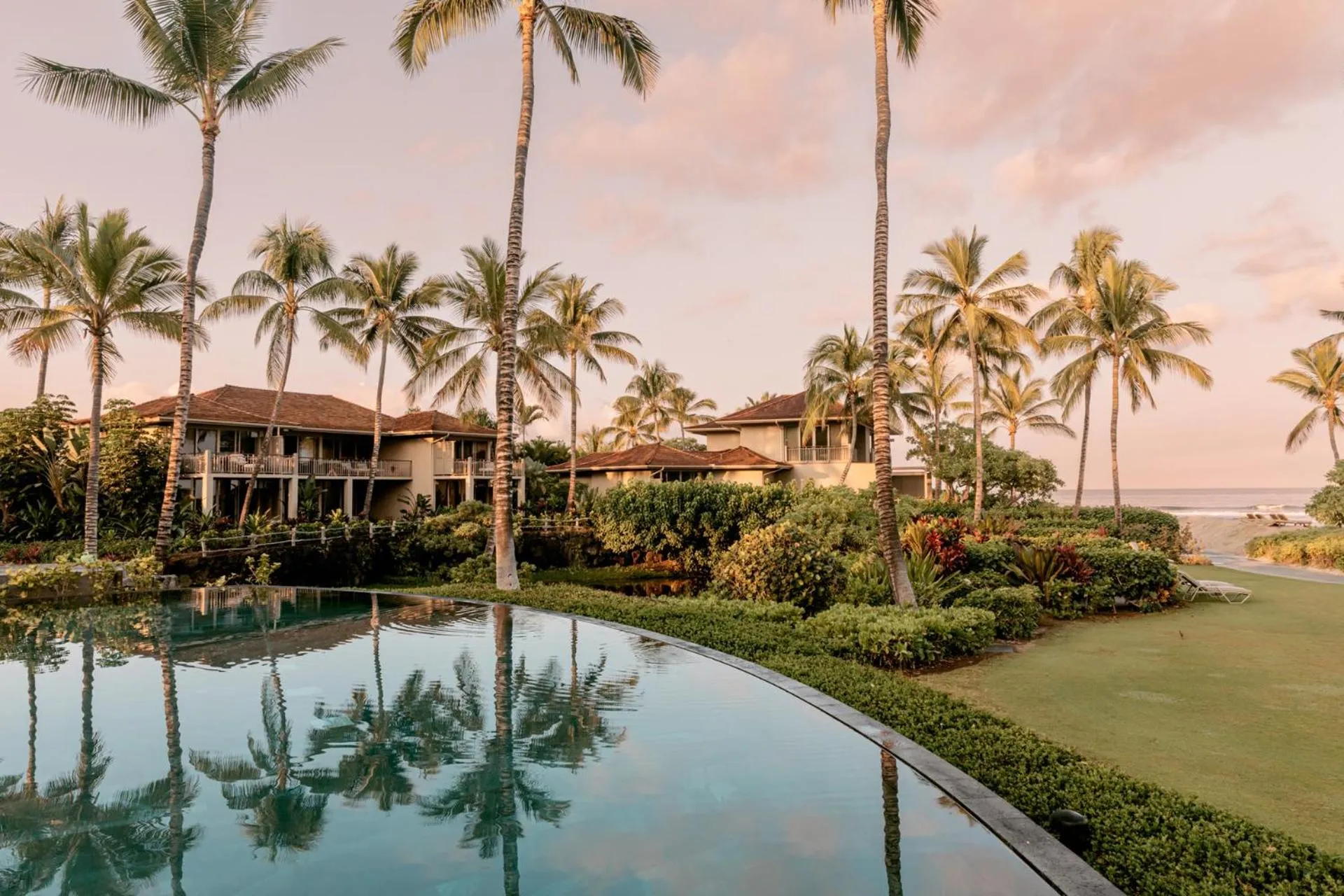 Summer in Four Seasons Resort Hualalai