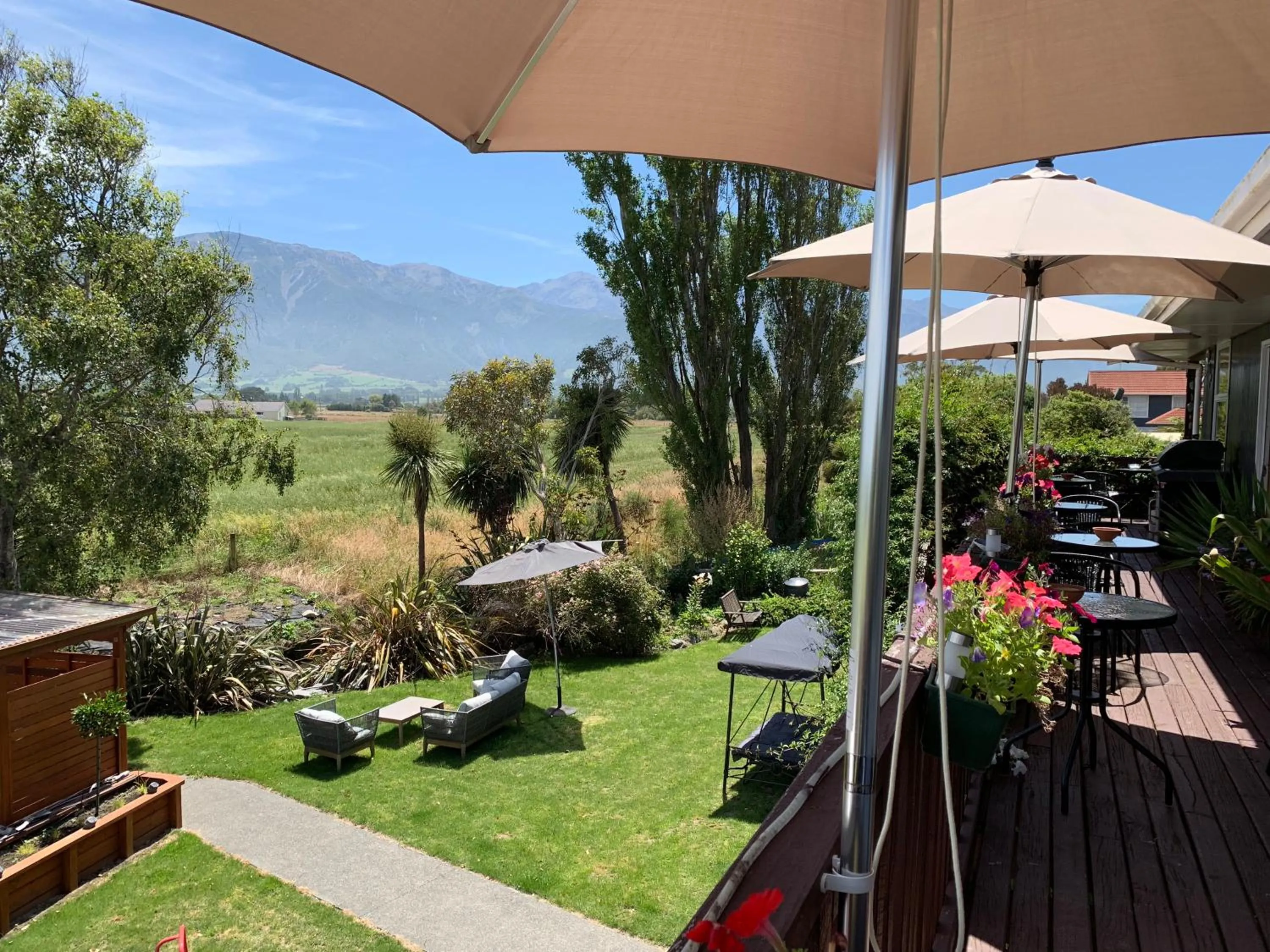 Garden in Brook House B&B & Cottages