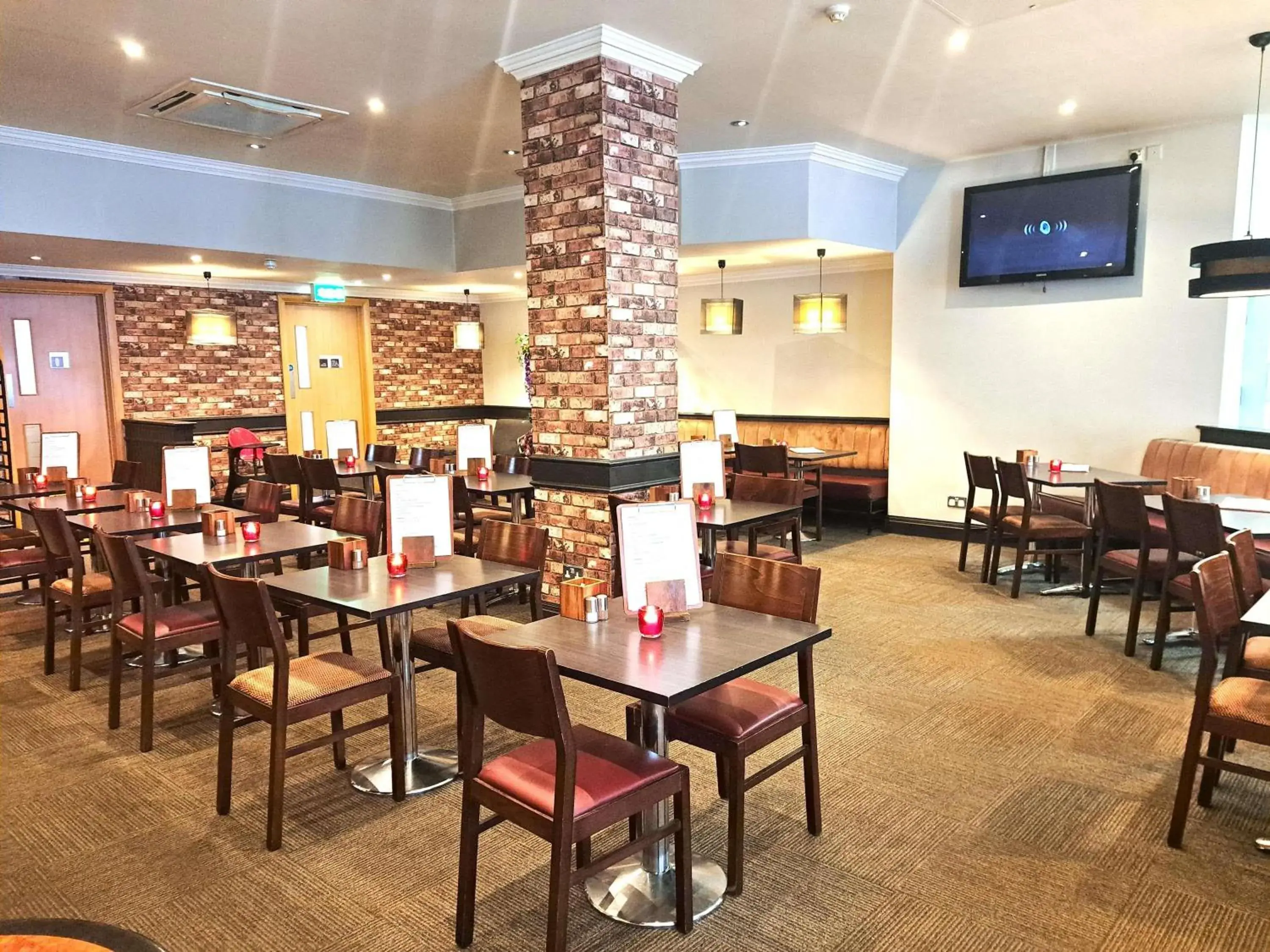 Restaurant/places to eat in ibis Carlisle City Centre Restaurant/places to eat in ibis Carlisle City Centre