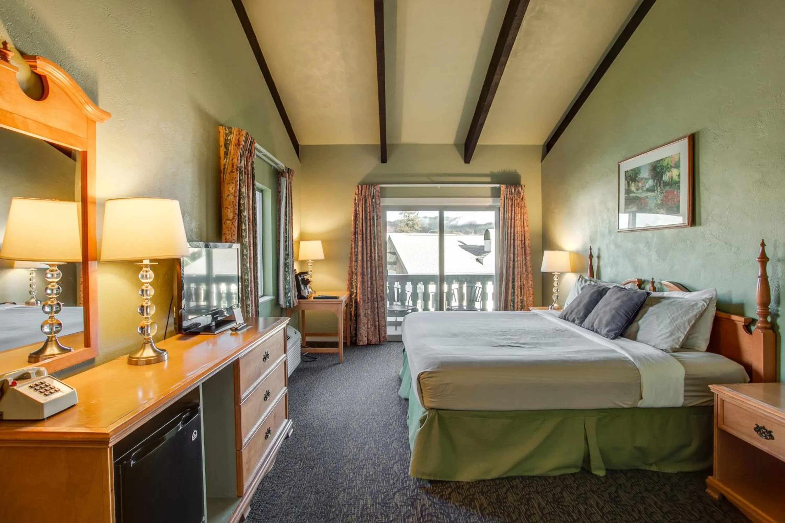 Bed in Der Ritterhof Inn