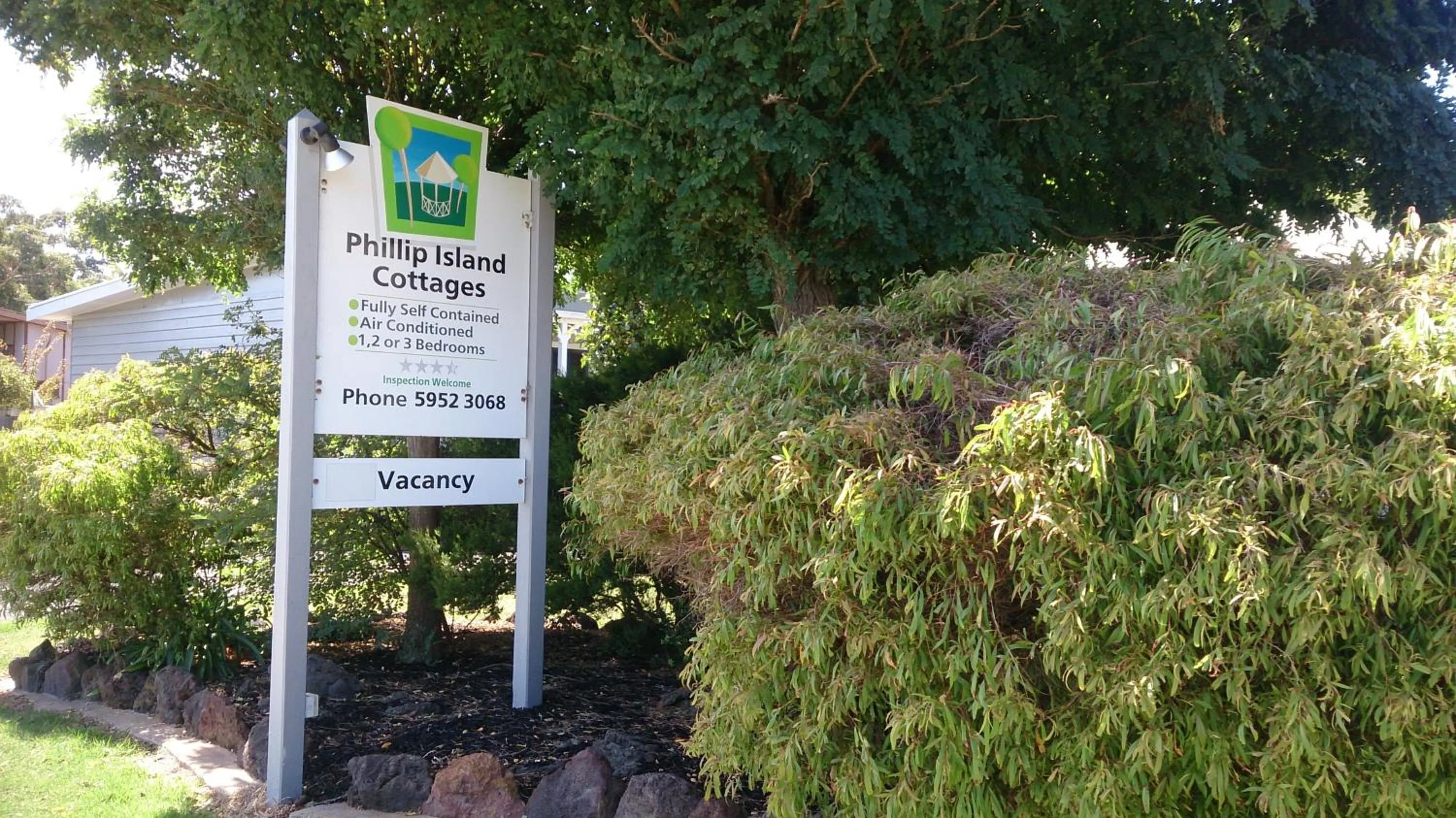 Facade/entrance in Phillip Island Cottages