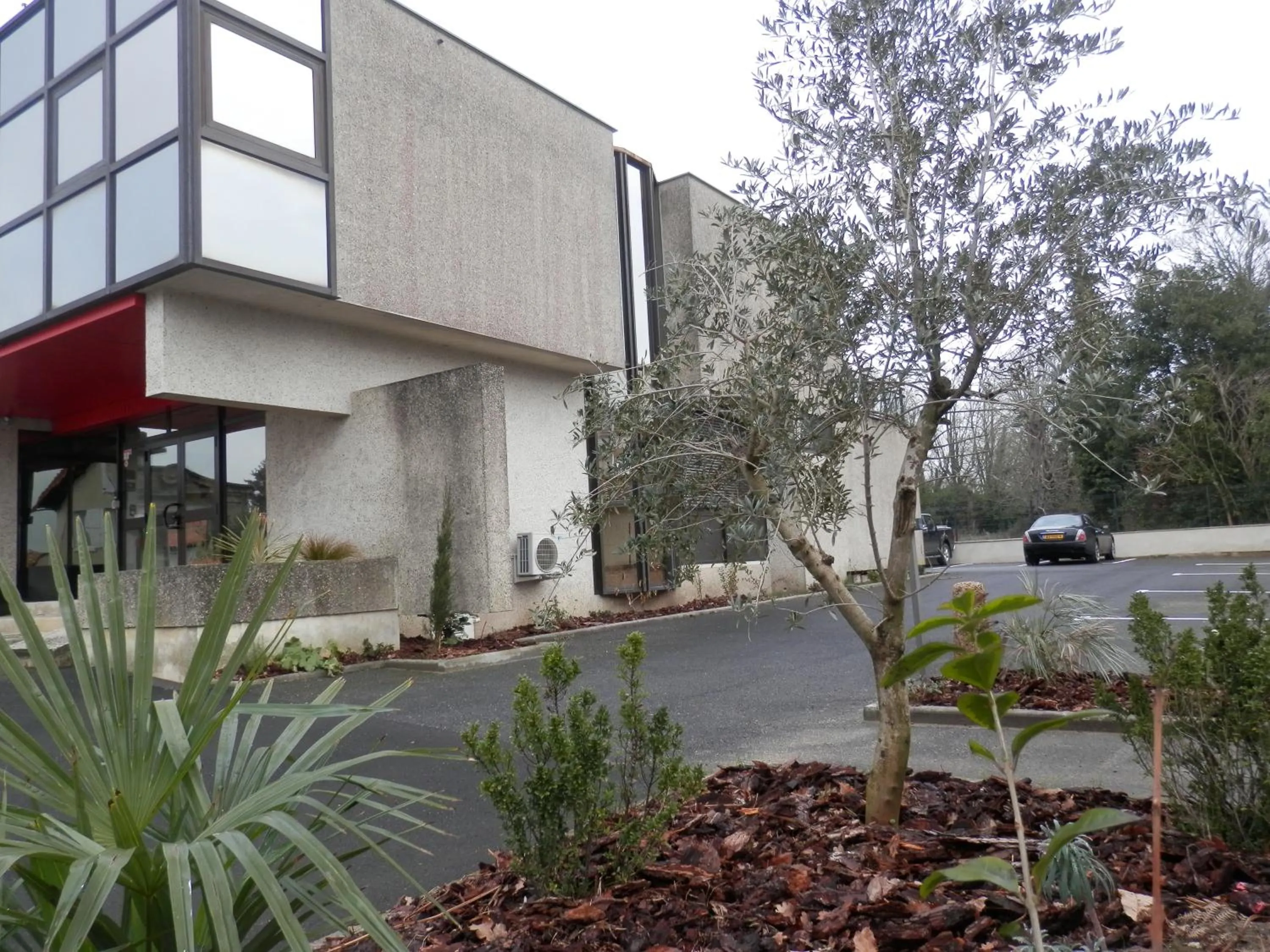 Property building in Appart-hôtel Chanzy / Angoulême