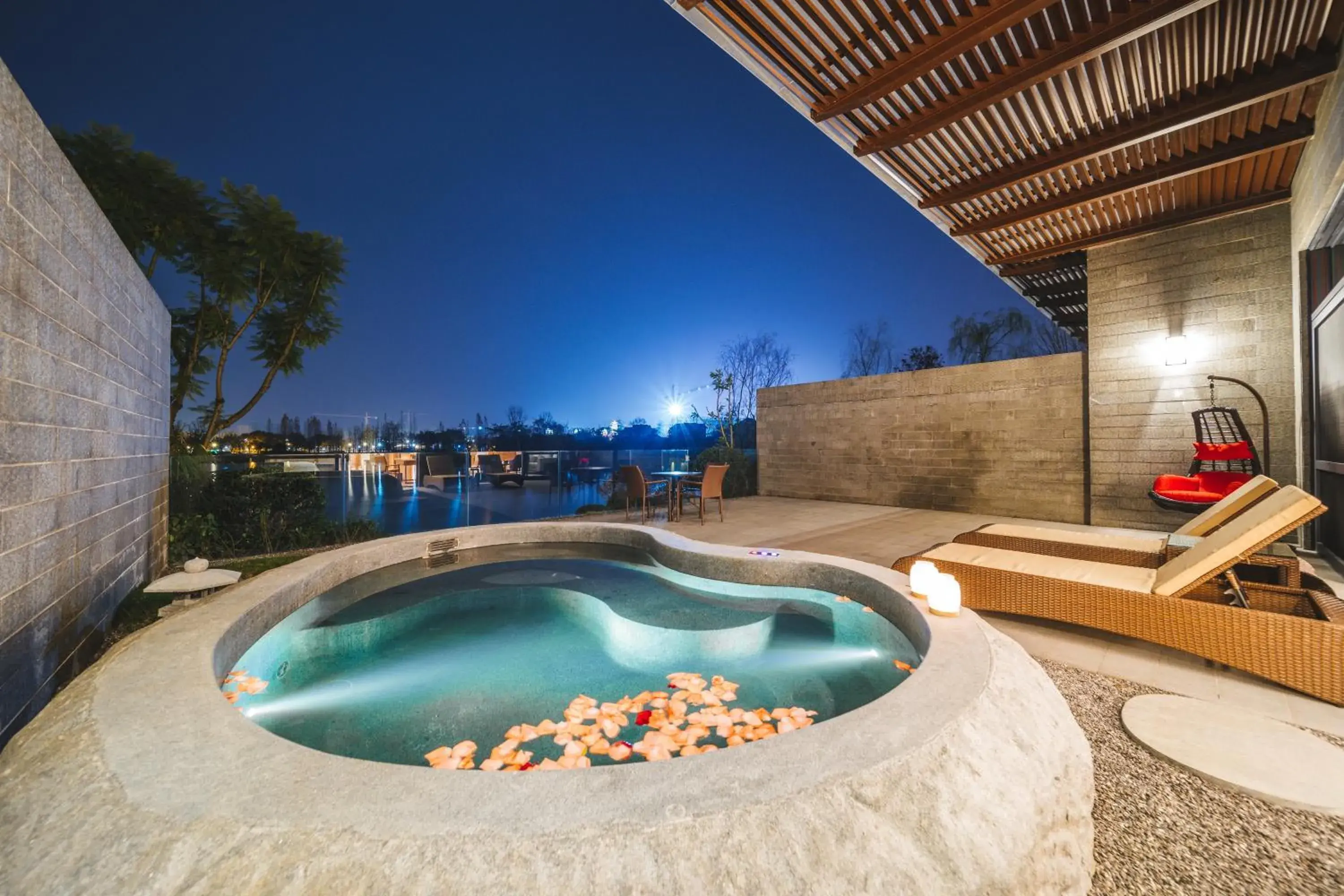 Ambassador Suite in Le Meridien Emei Mountain Resort Ambassador Suite in Le Meridien Emei Mountain Resort