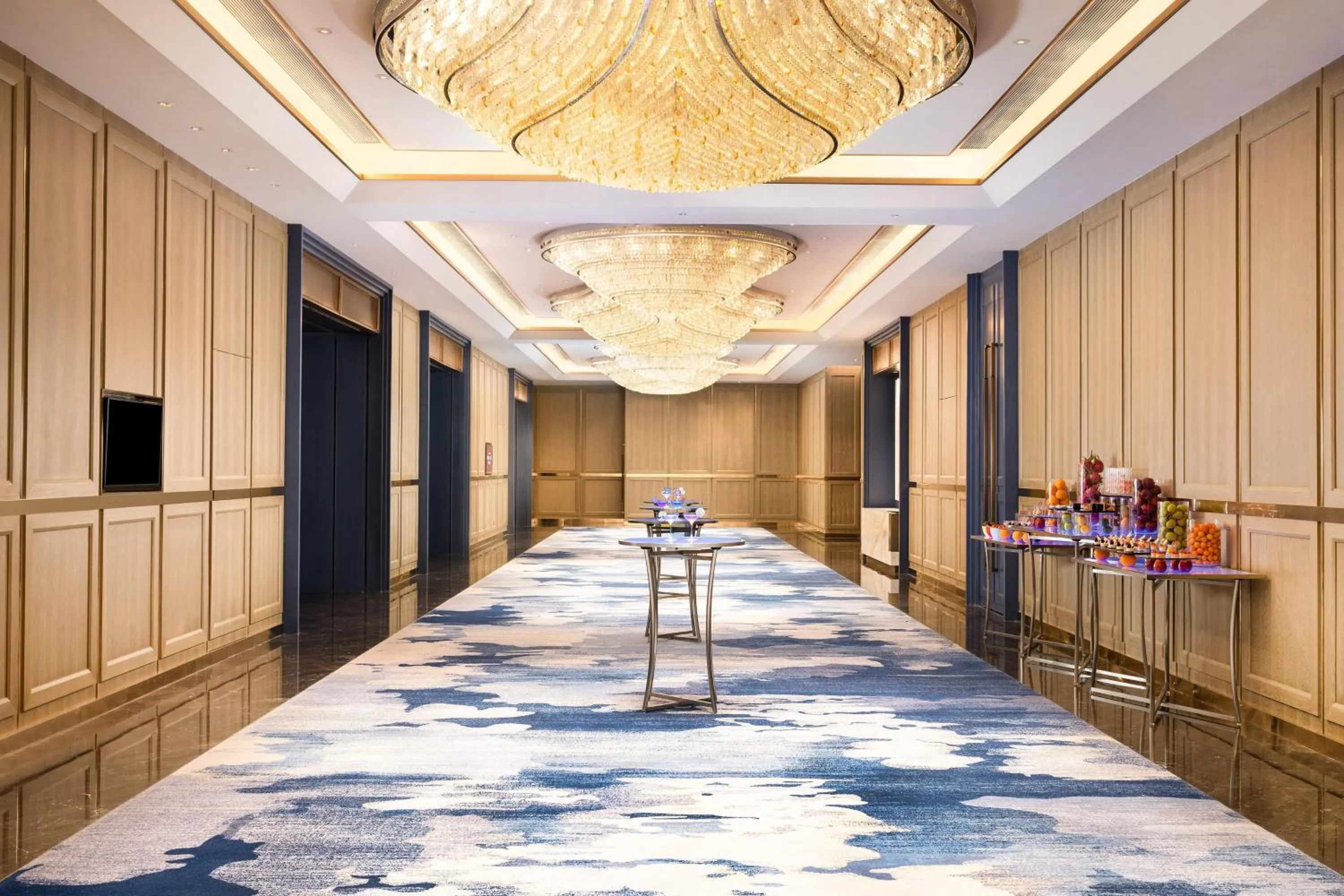 Meeting/conference room in Le Meridien Emei Mountain Resort