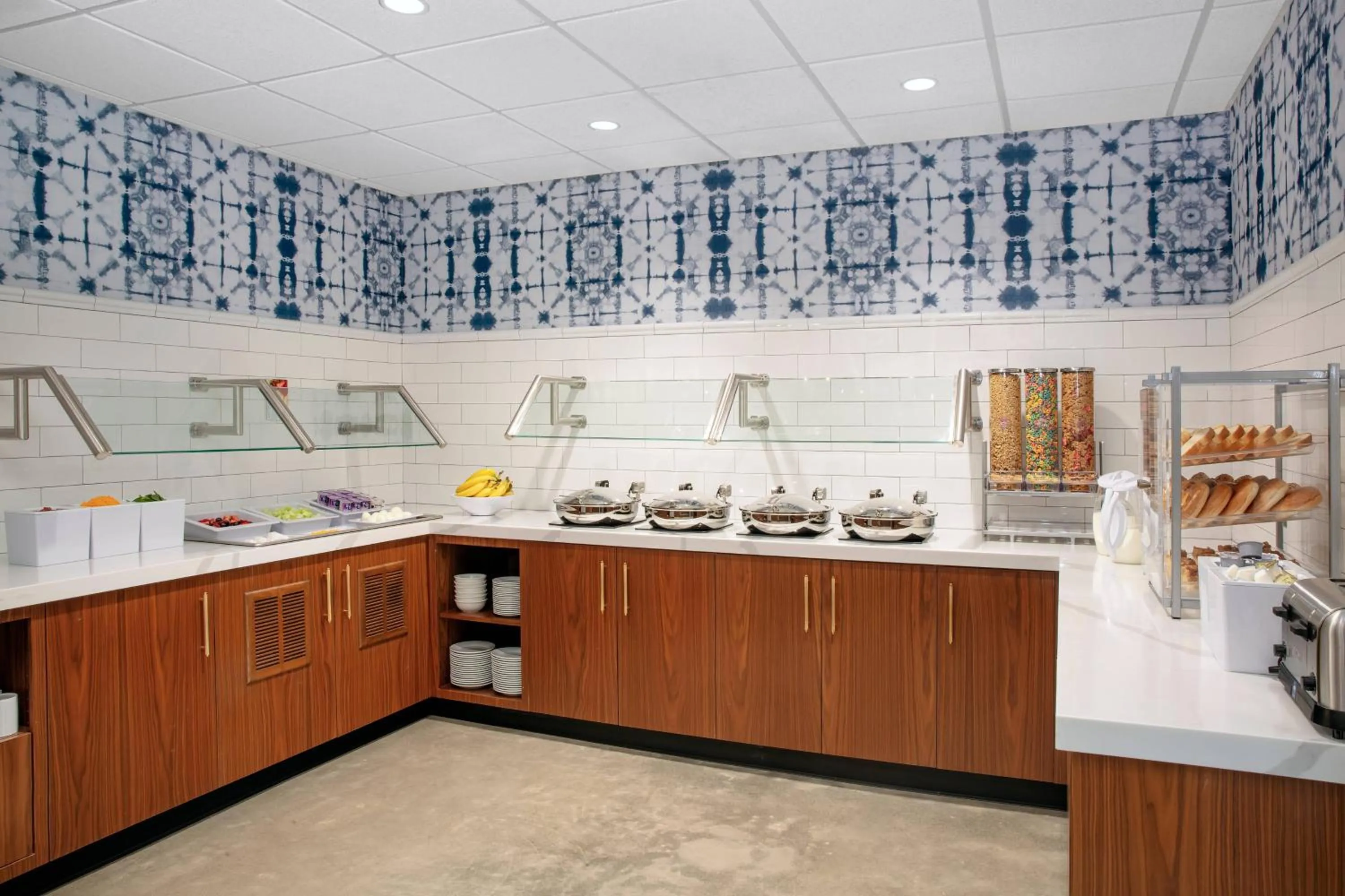 Breakfast in Residence Inn by Marriott Norwalk