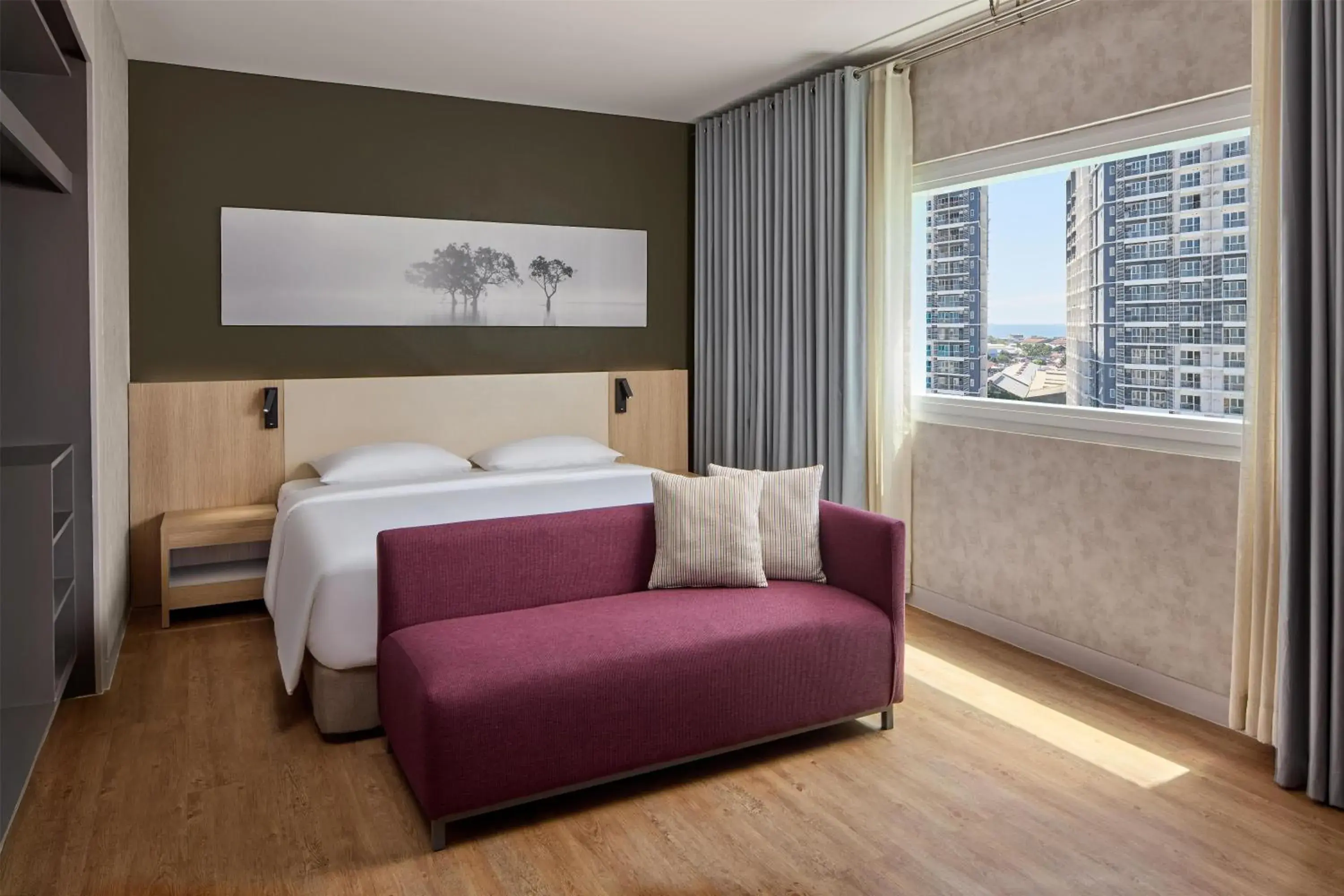 Photo of the whole room, Bed in Park Inn by Radisson Davao Photo of the whole room, Bed in Park Inn by Radisson Davao