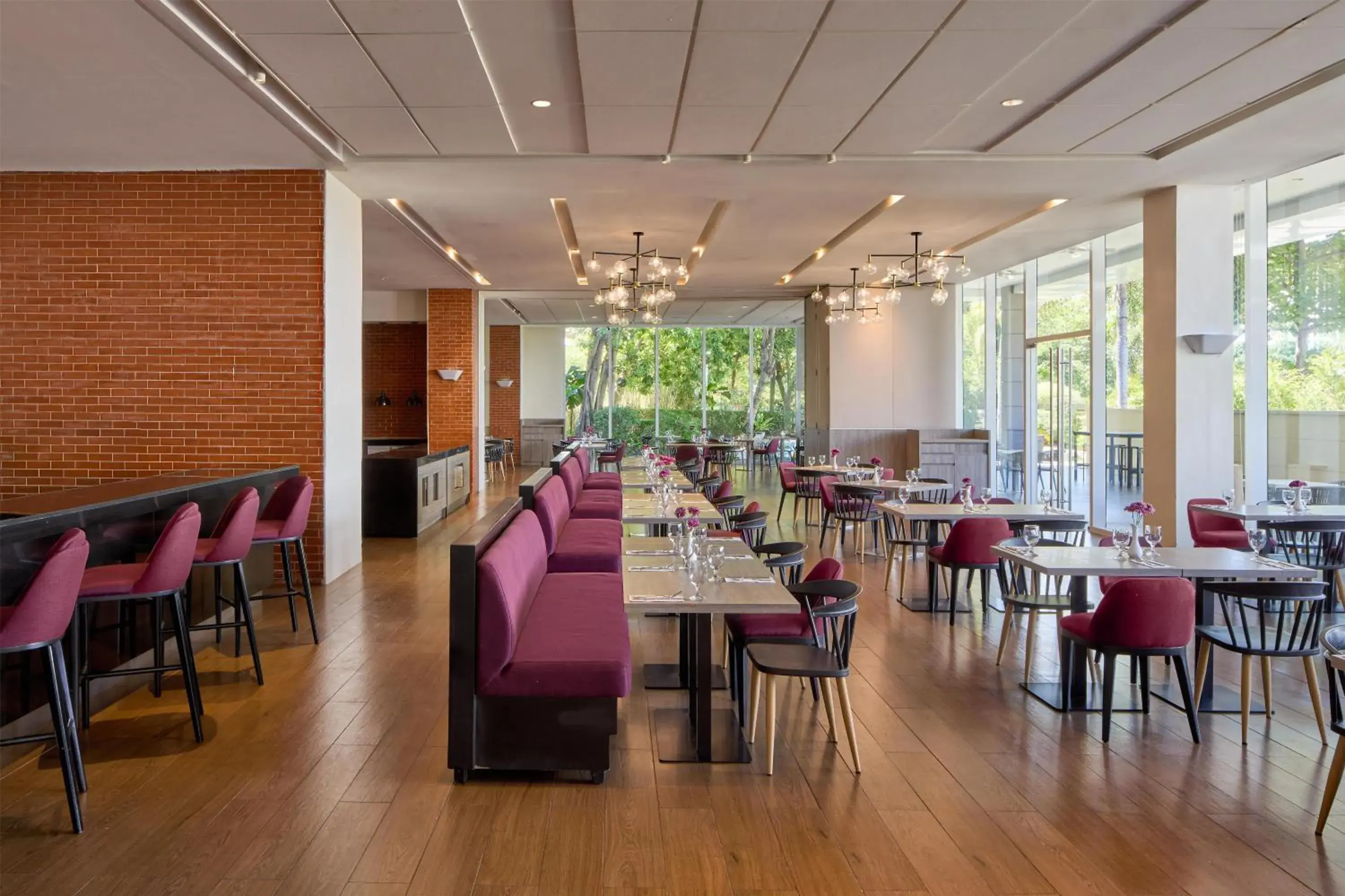 Restaurant/places to eat in Park Inn by Radisson Davao Restaurant/places to eat in Park Inn by Radisson Davao