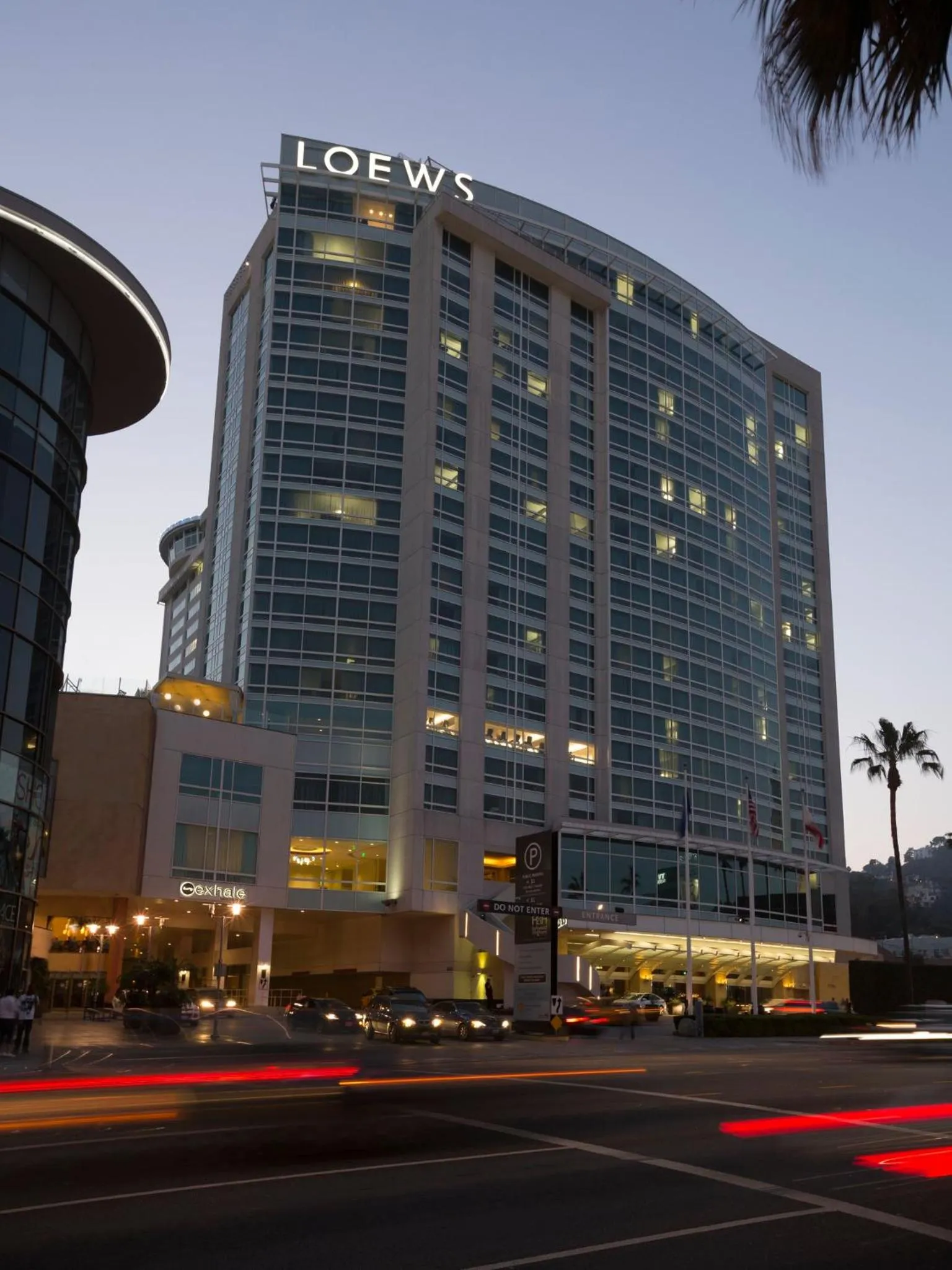Property building in Loews Hollywood Hotel