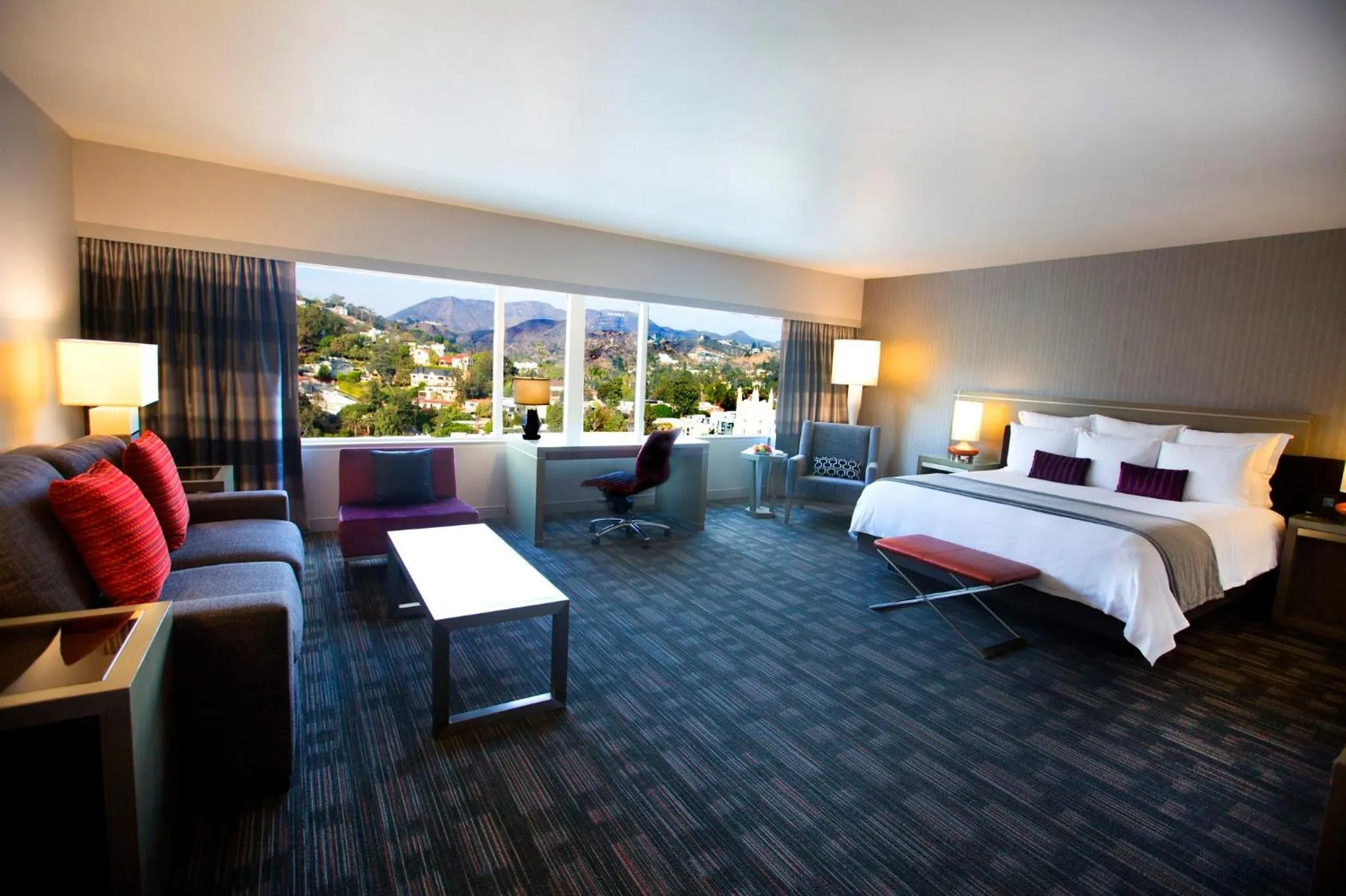 Photo of the whole room, Bed in Loews Hollywood Hotel