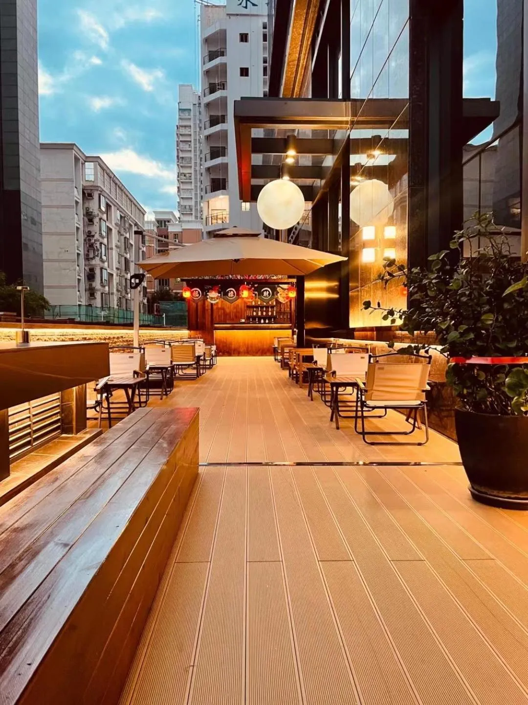 Restaurant/places to eat in Shenzhen Nanshan L'Hermitage