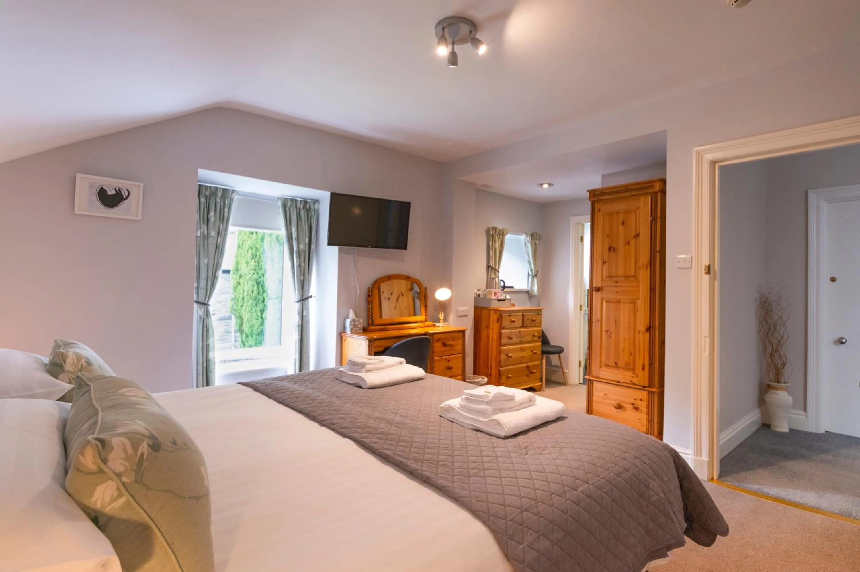 Bed in Aberconwy House B&B