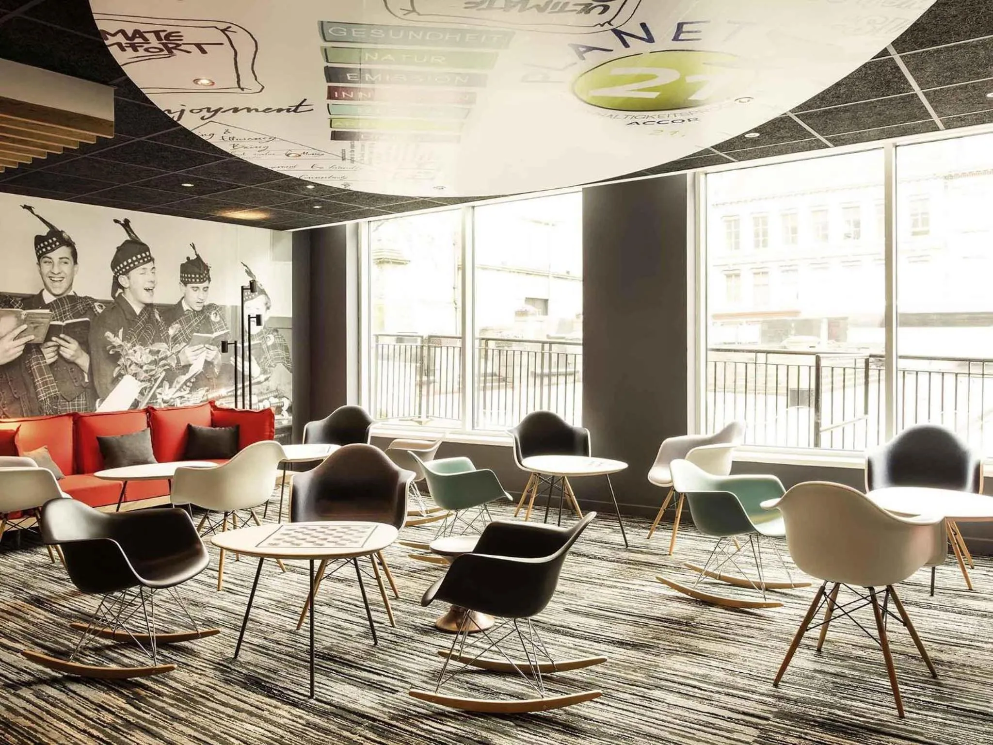 Lounge or bar in ibis Edinburgh Centre Royal Mile – Hunter Square