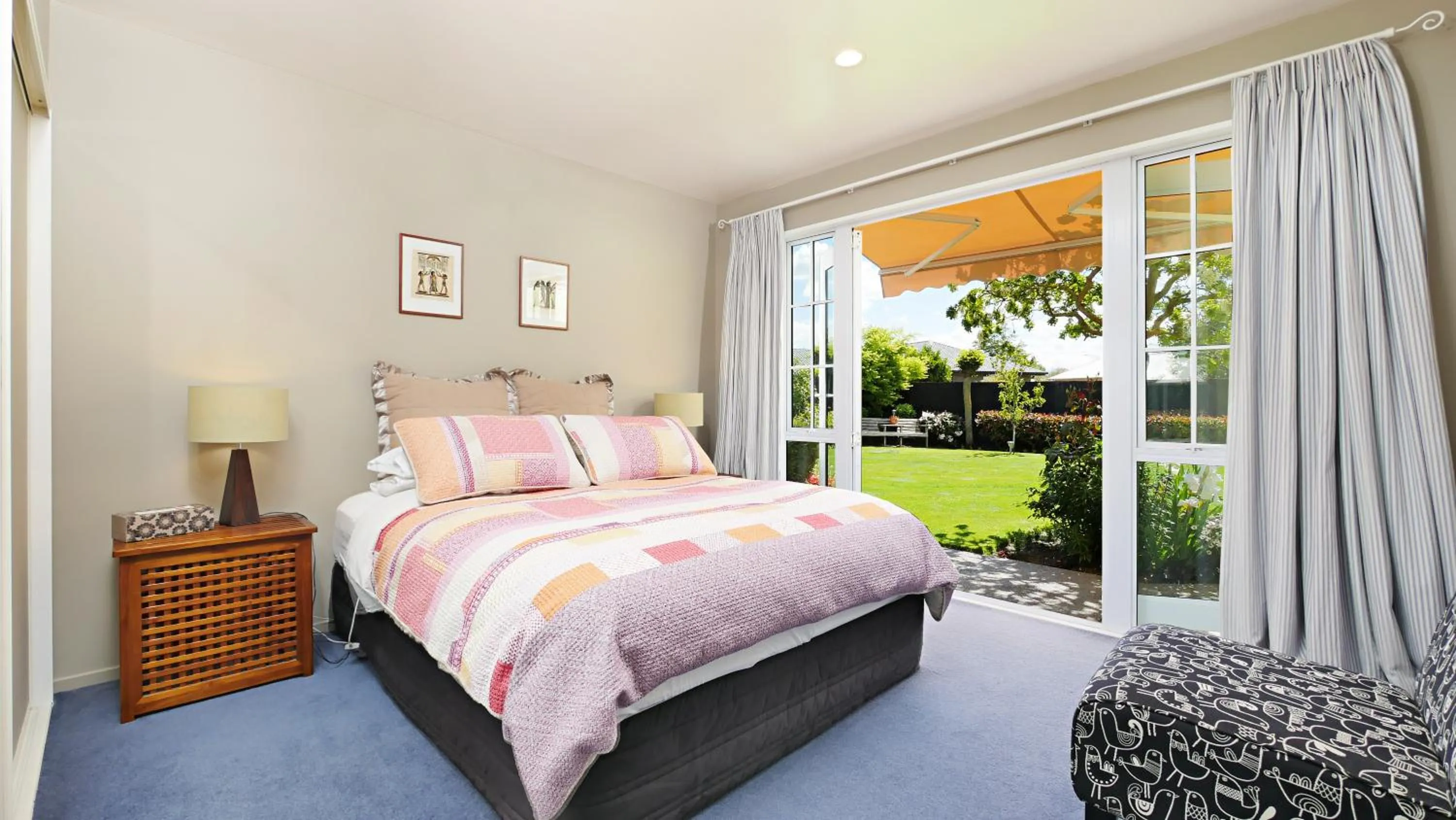 Bed in Olive House Bed and Breakfast