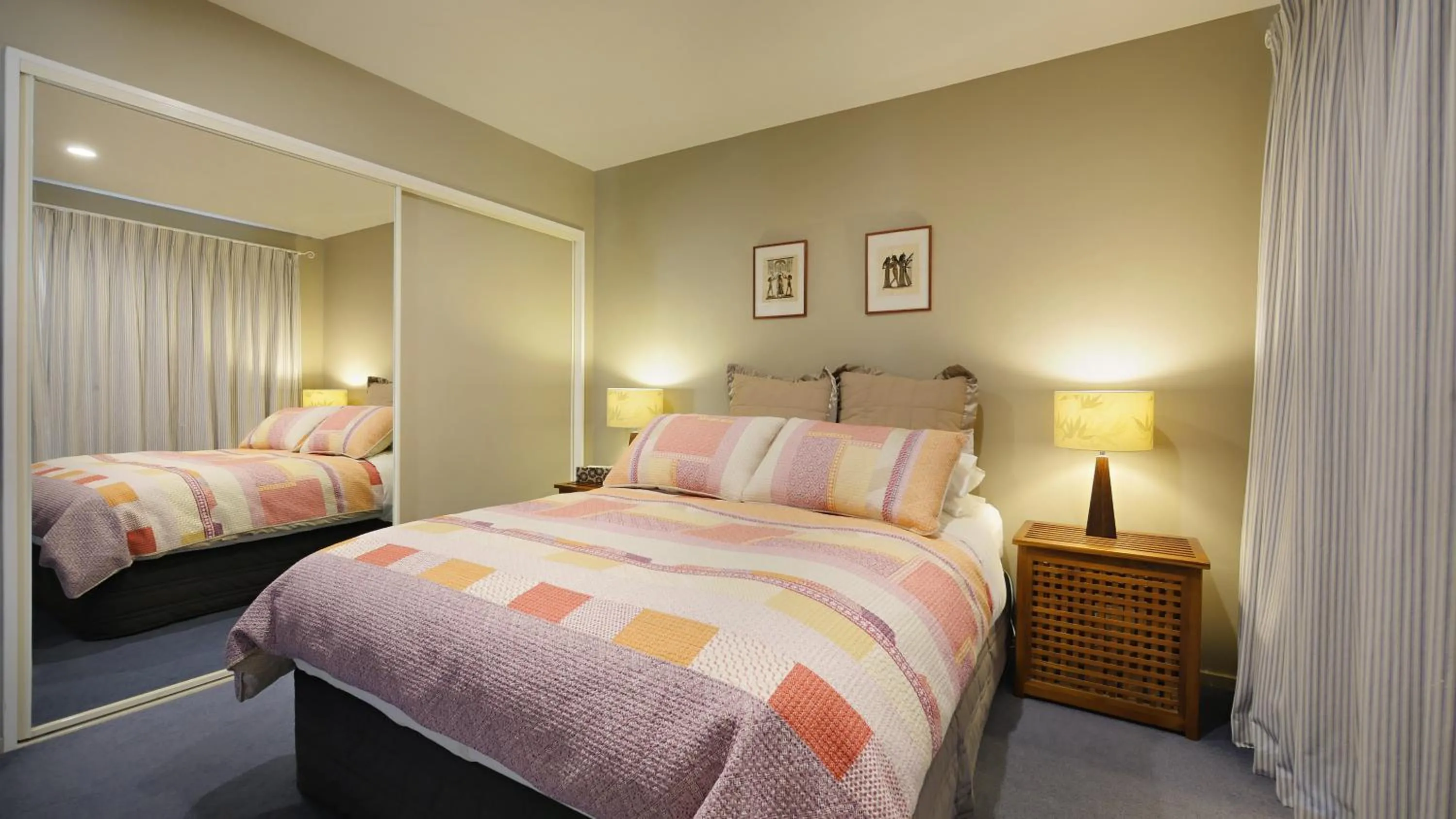 Bed in Olive House Bed and Breakfast