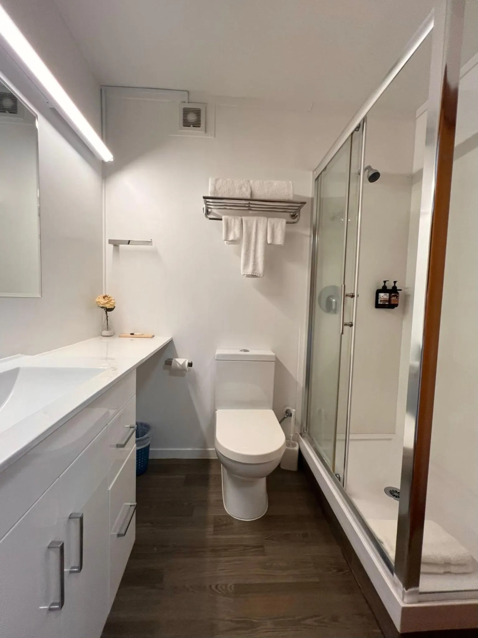 Alpers Lodge & Conference Centre