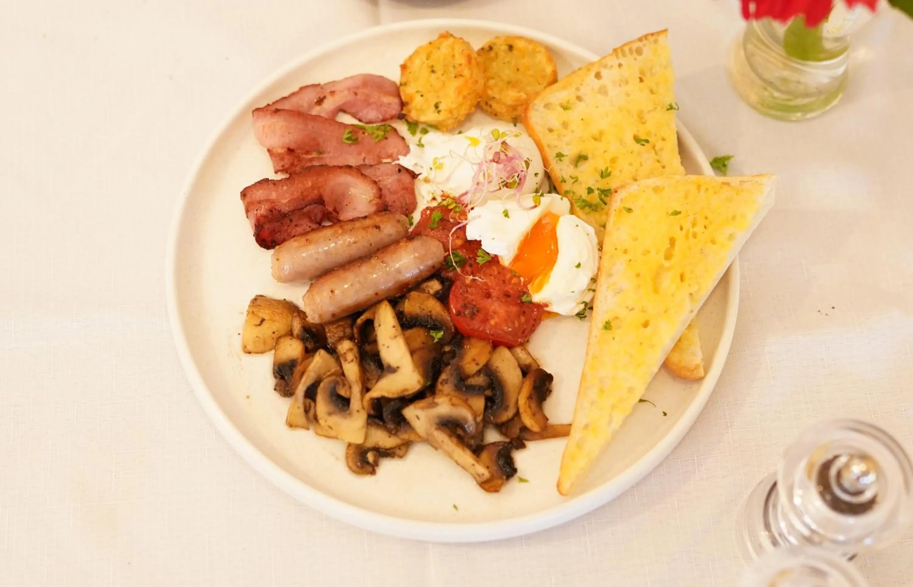 Alpers Lodge & Conference Centre