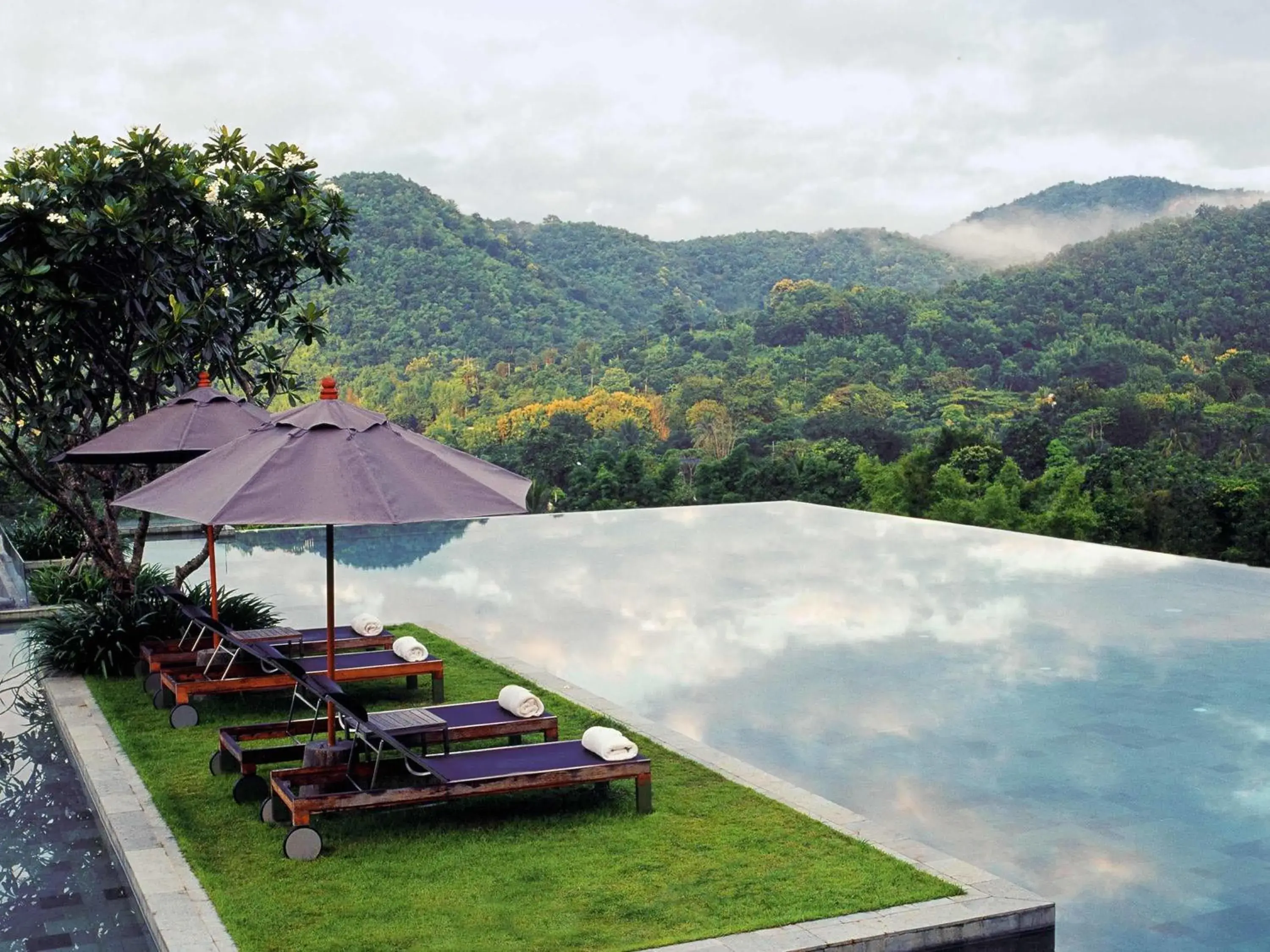 Lounge or bar in Veranda High Resort Chiang Mai - MGallery Collection, Accor Hotel Lounge or bar in Veranda High Resort Chiang Mai - MGallery Collection, Accor Hotel