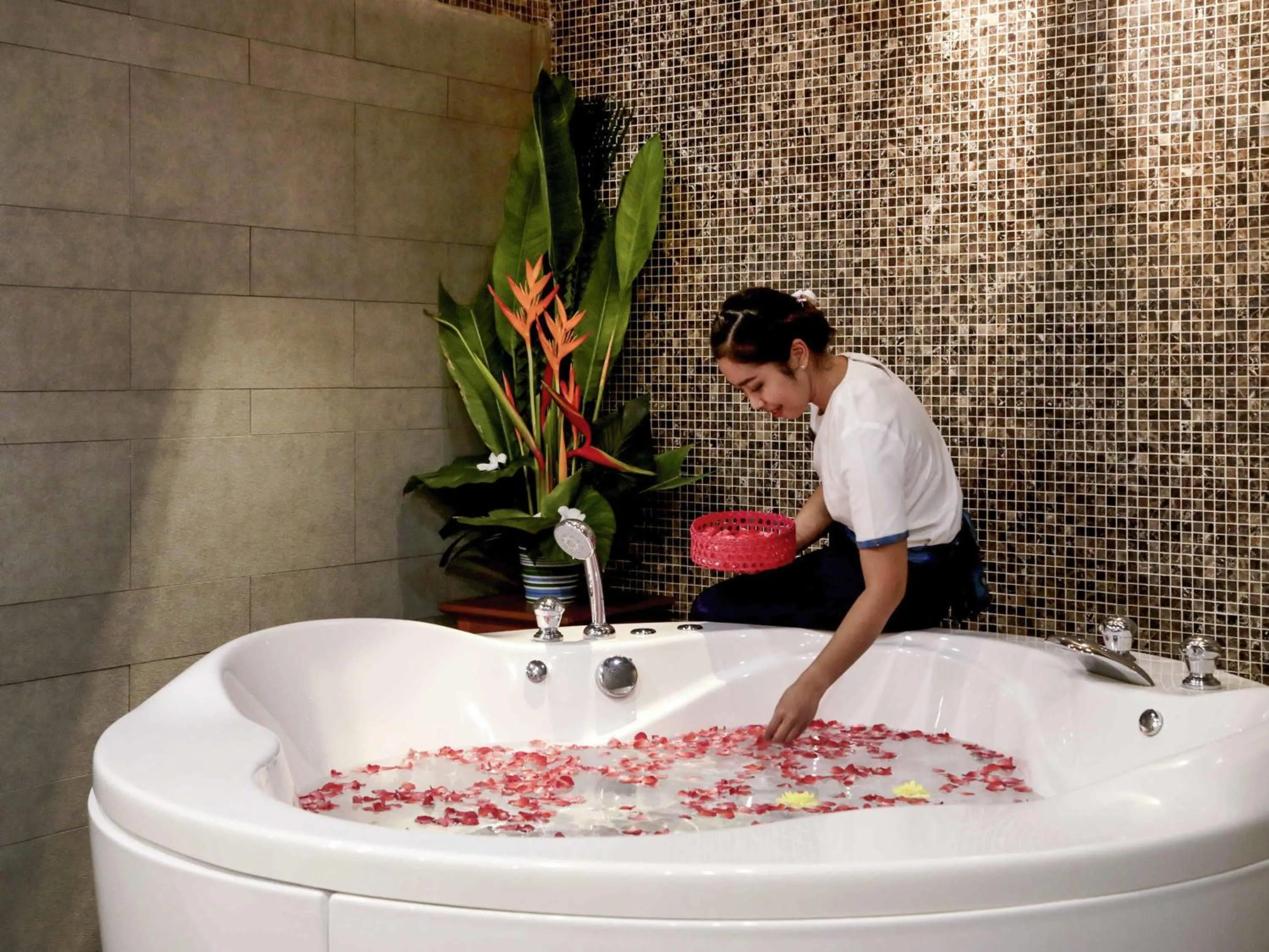 Spa and wellness centre/facilities in Novotel Phuket Kamala Beach