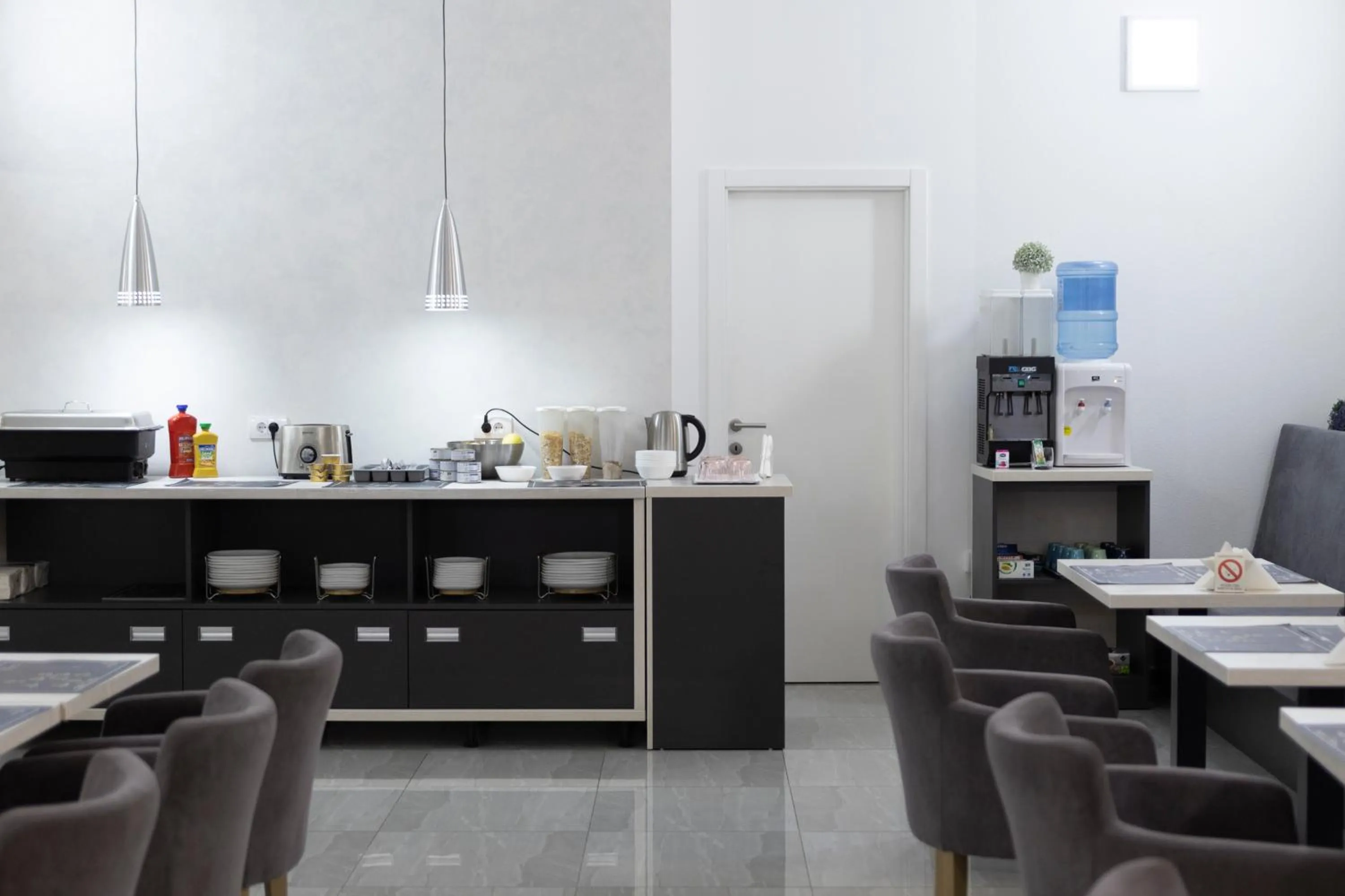 Coffee/tea facilities in Garni Hotel 11tica DM