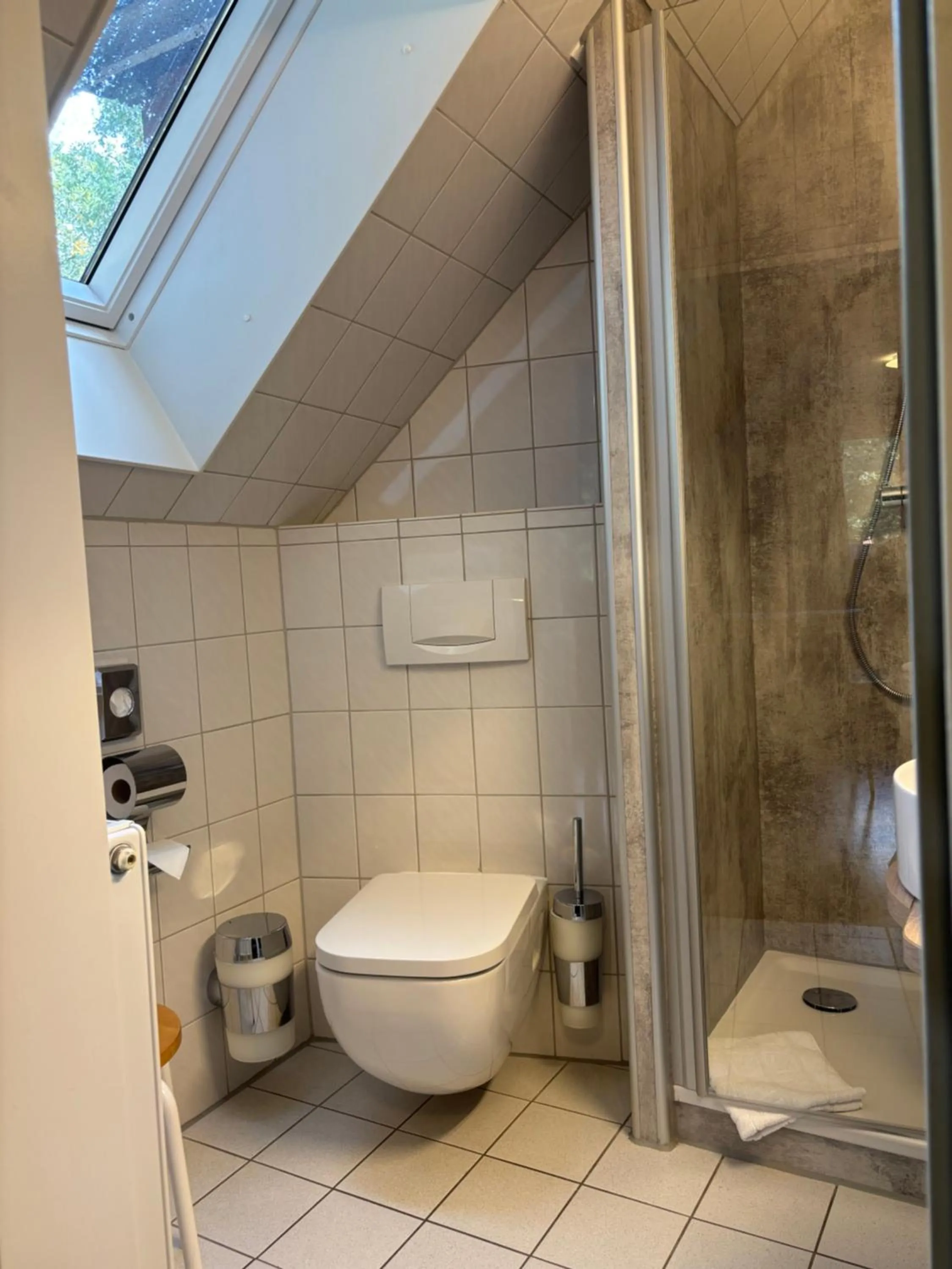 Bathroom in Heitmann`s Gasthof