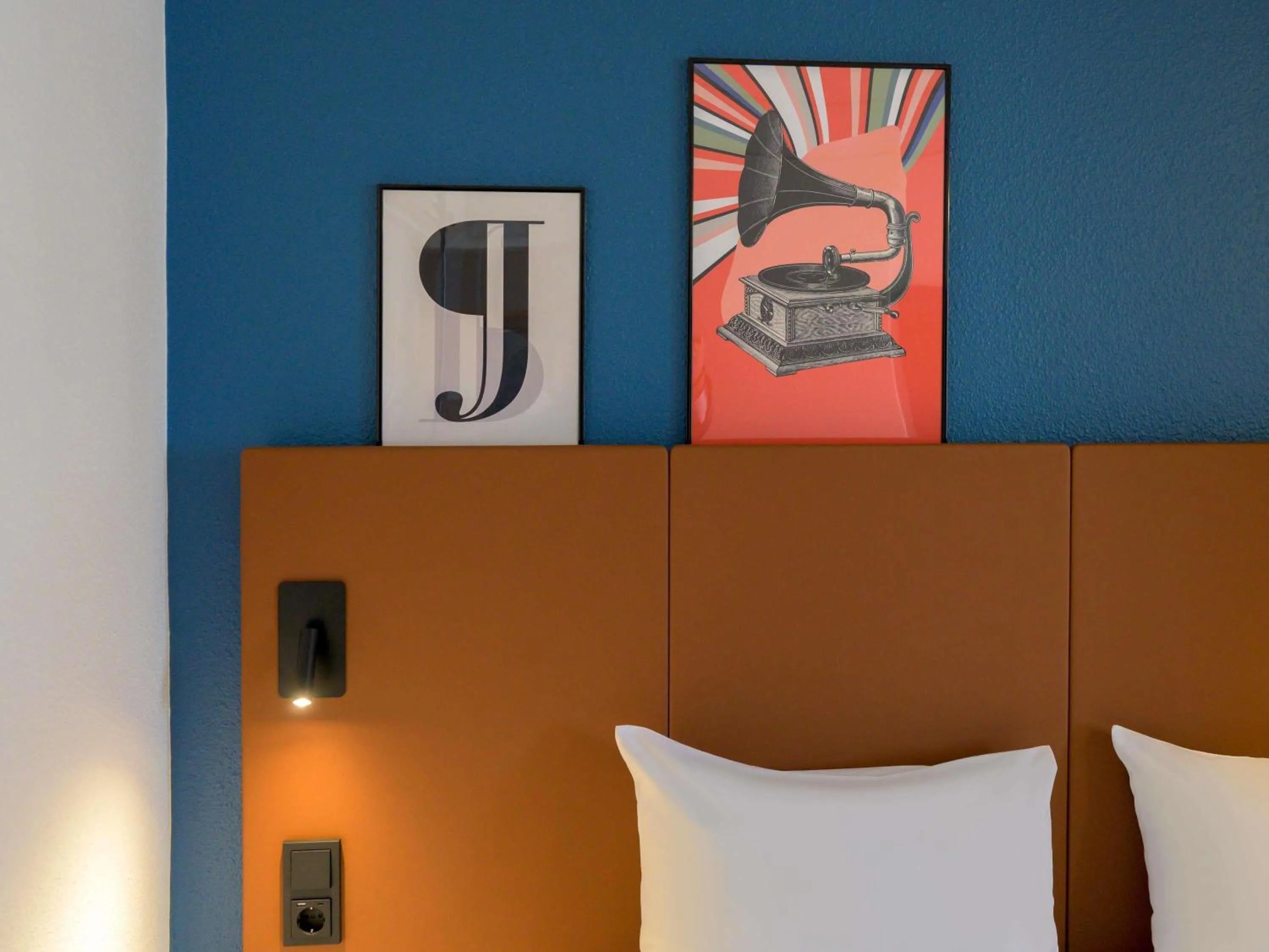 Bed in ibis Nürnberg Hauptbahnhof