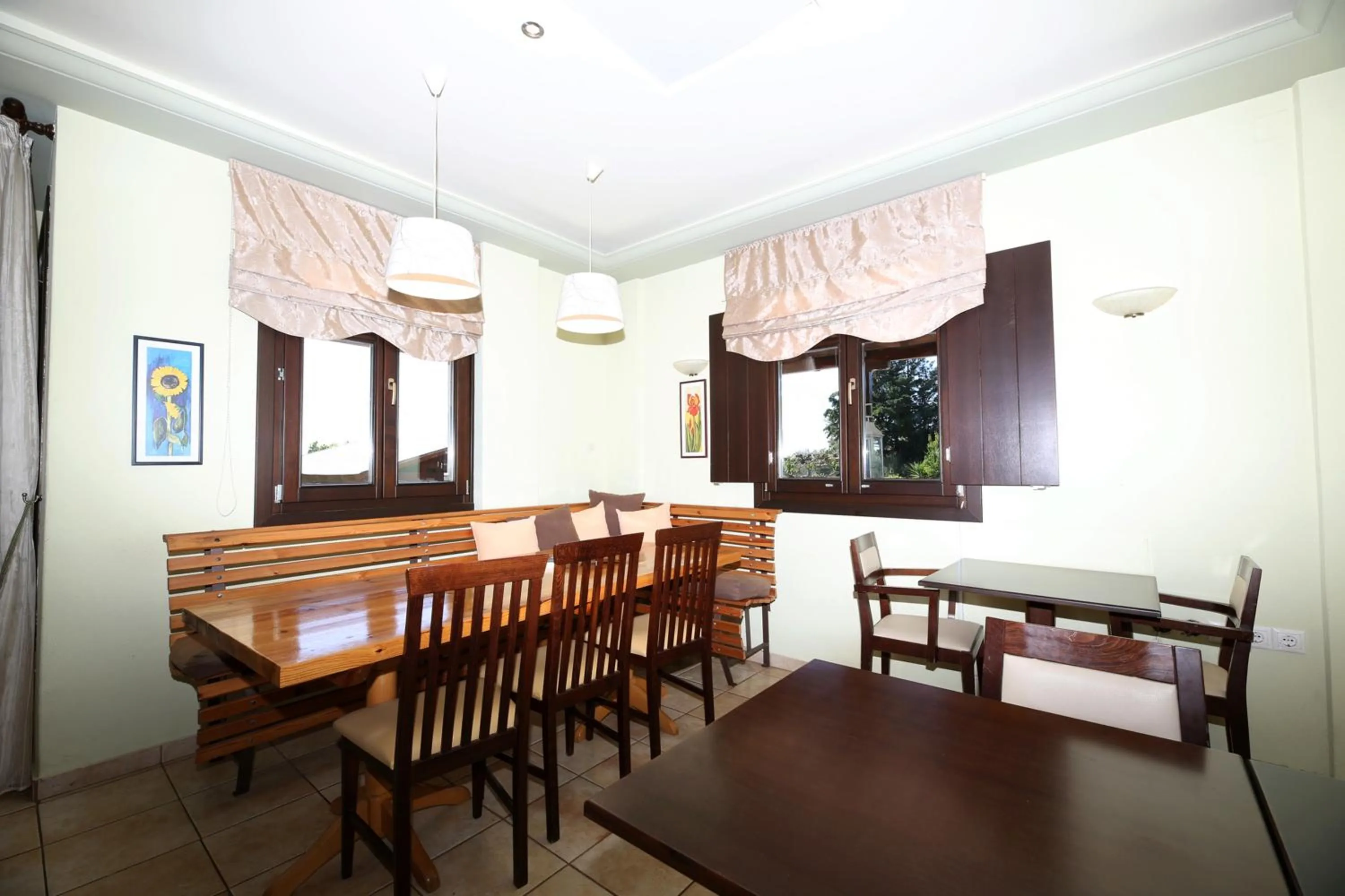 Area and facilities in Palirria Hotel & Studios