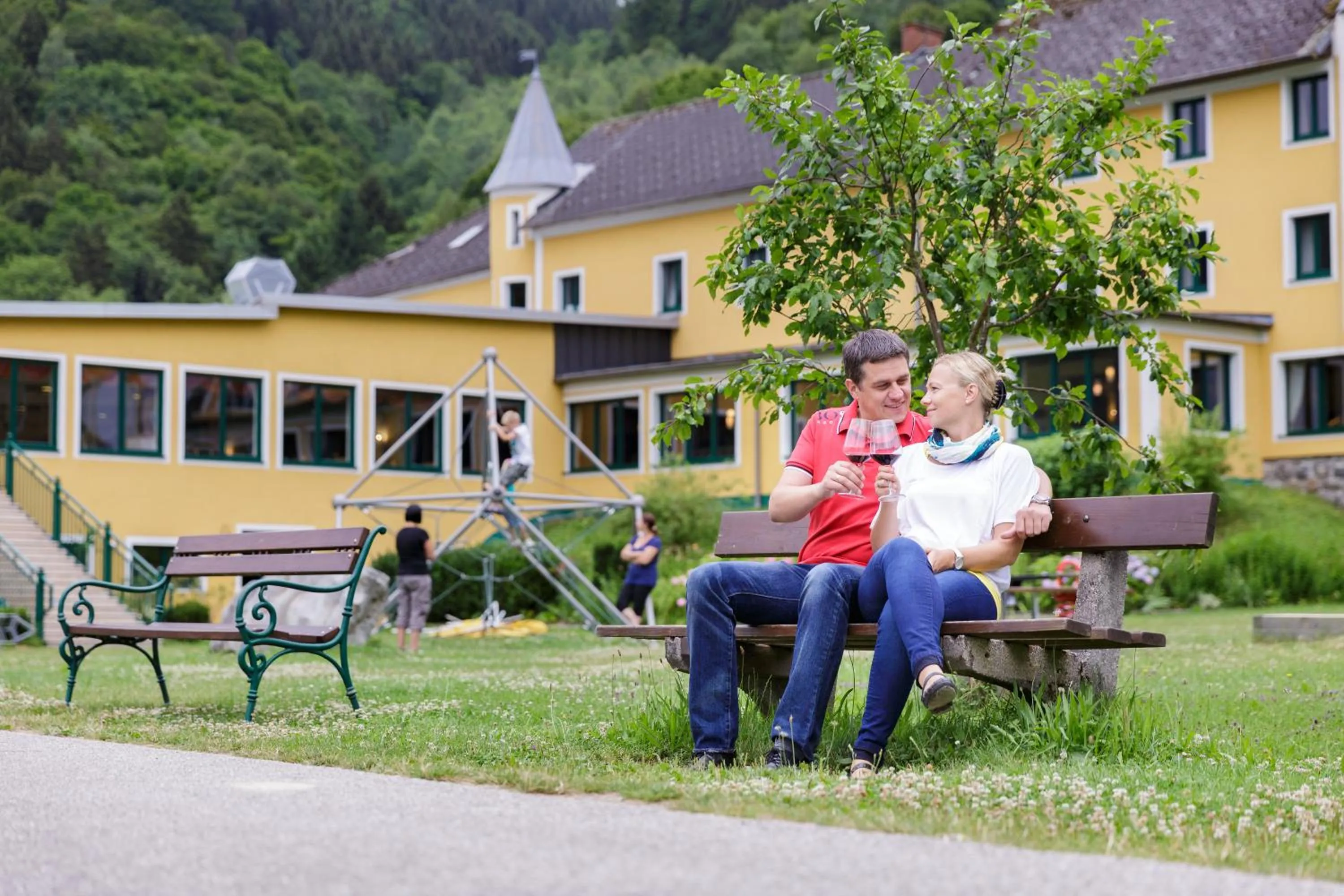 Family in Riverresort Donauschlinge
