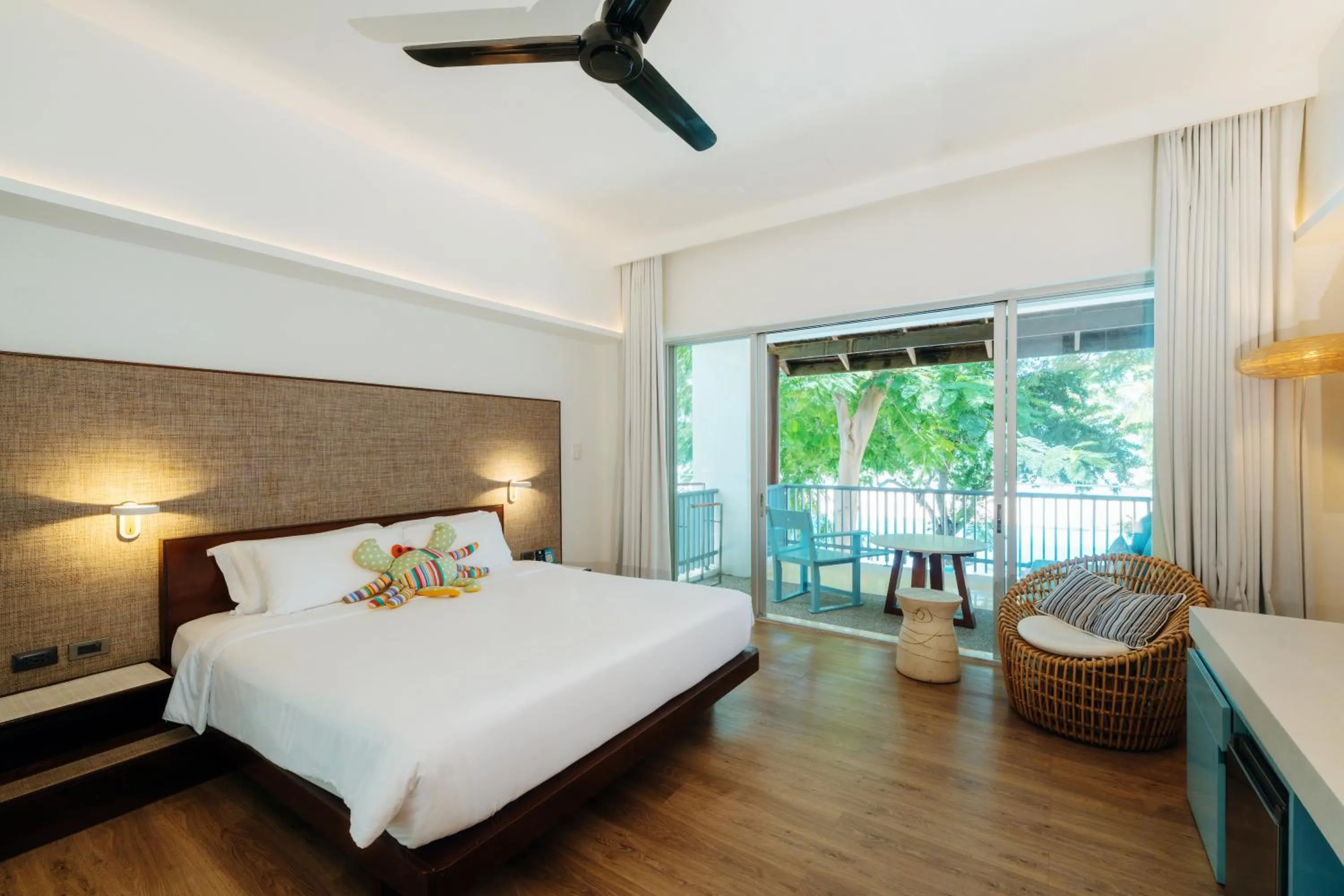 View (from property/room), Bed in Veranda Resort & Villas Hua Hin Cha Am