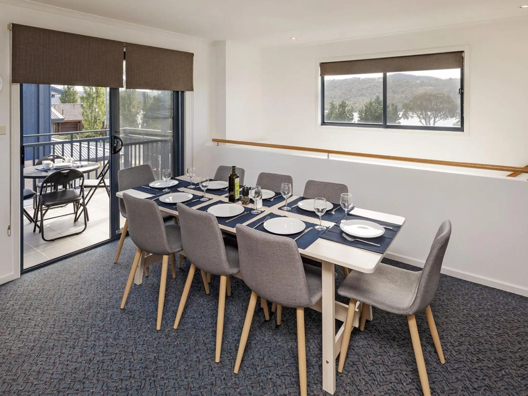 Silvertrees 5 - Central 3BR Townhouse l Lake Views l Spa l BBQ l WiFi