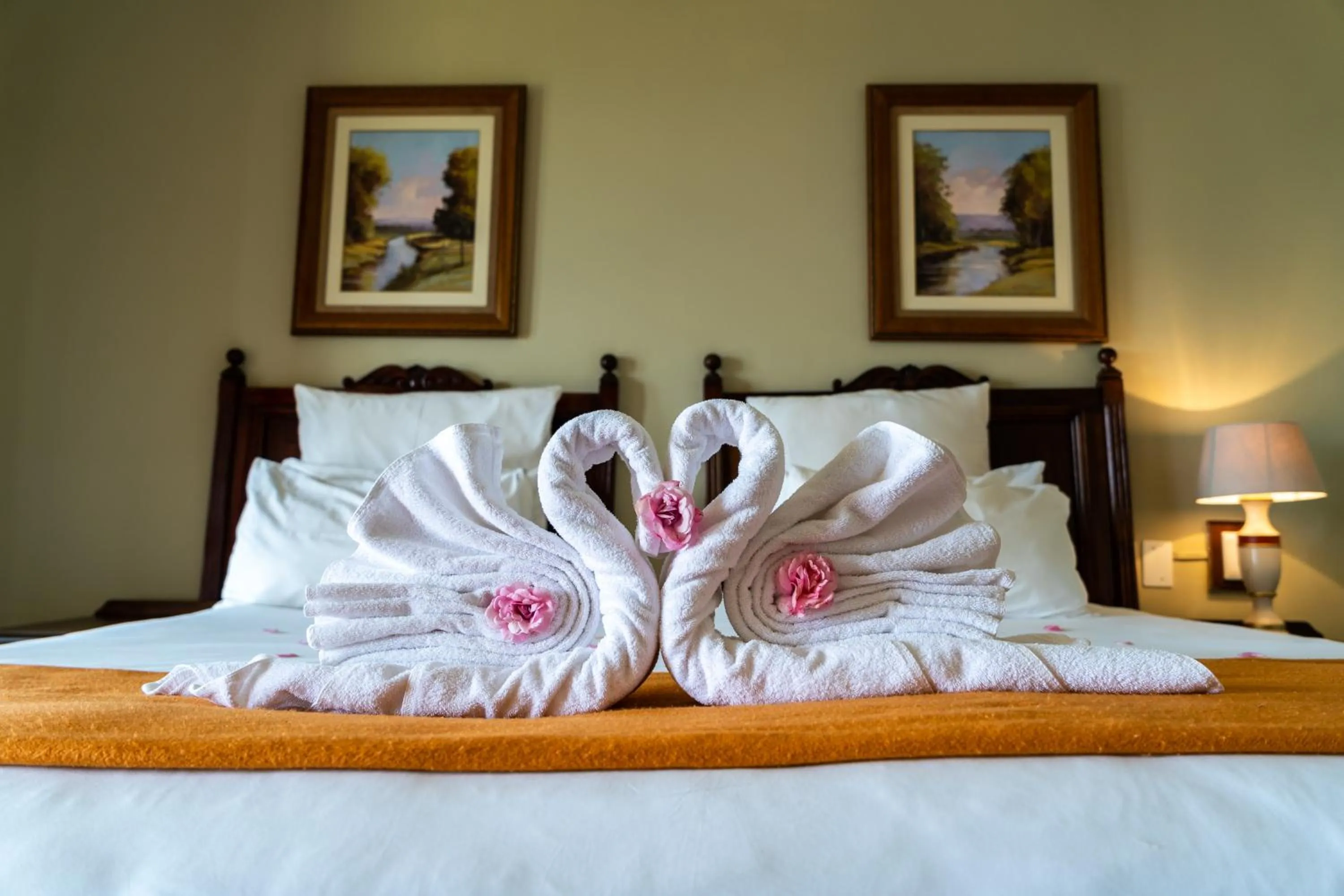 Bedroom, Bed in Gooderson Kloppenheim Country Estate