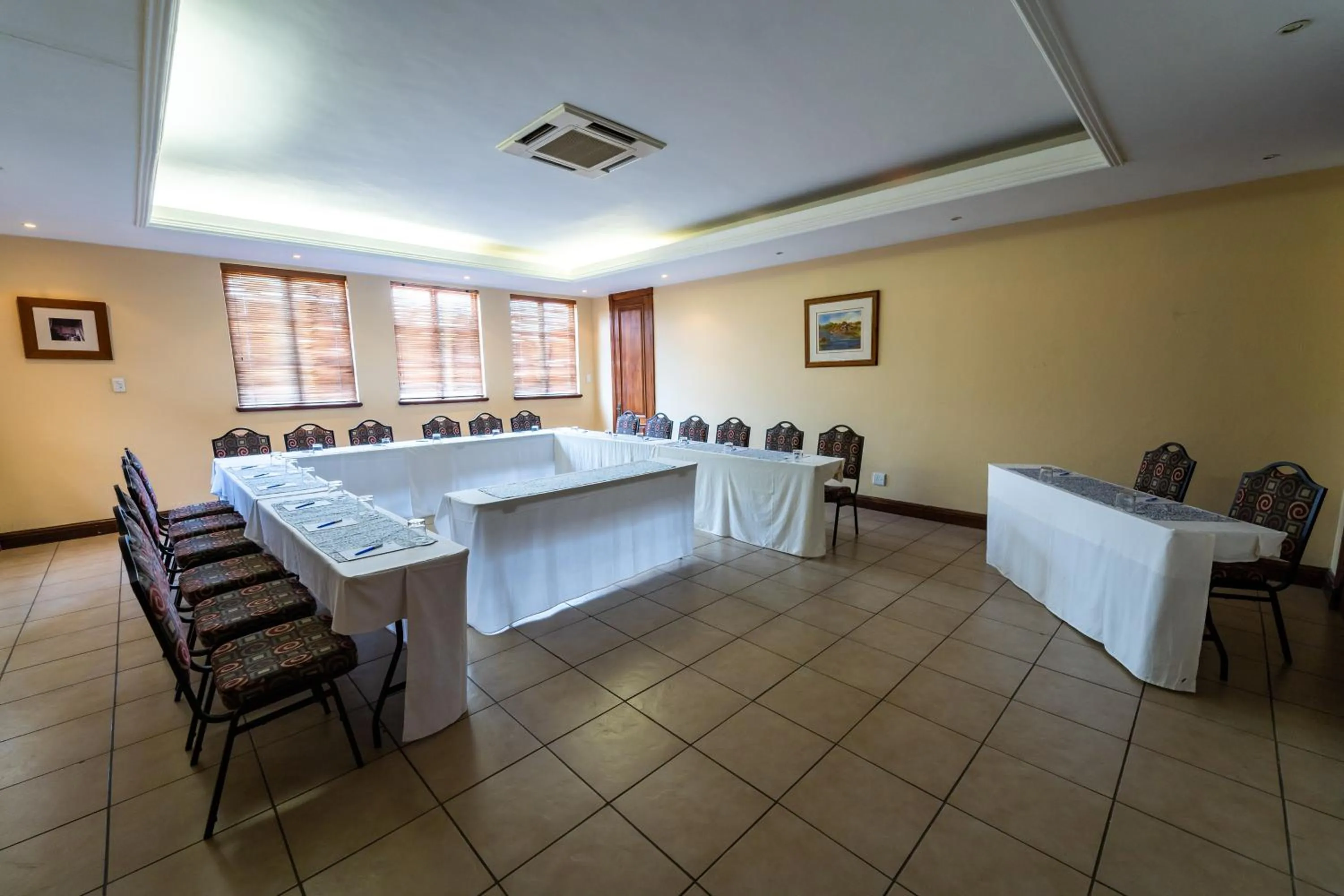 Meeting/conference room in Gooderson Kloppenheim Country Estate