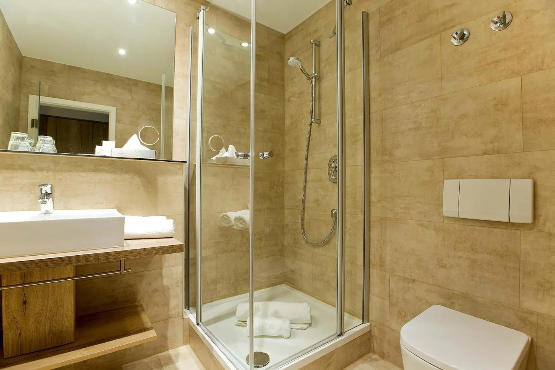 Bathroom in Elements Hotel Christlessee