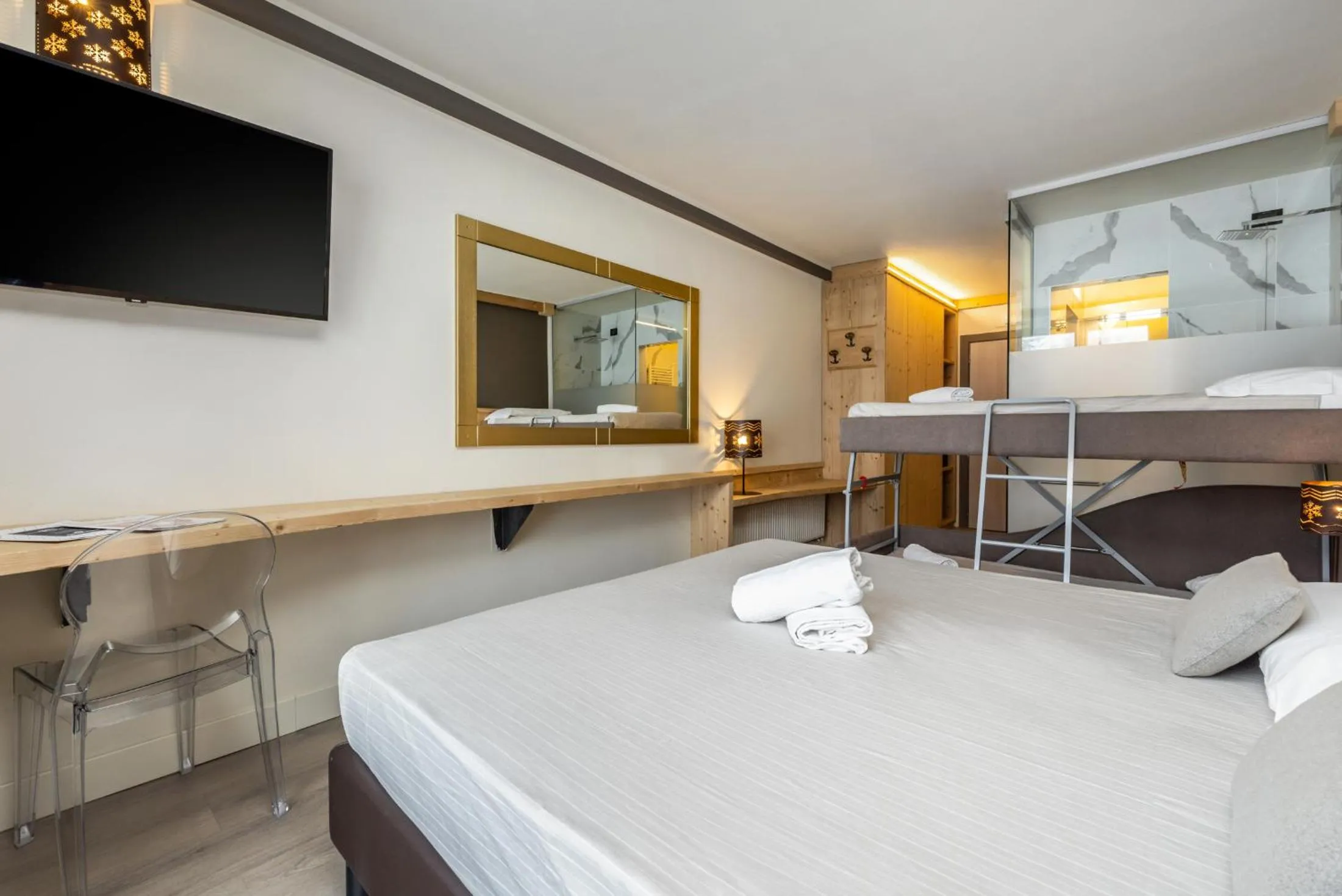 Bedroom, Bed in Hotel Piandineve