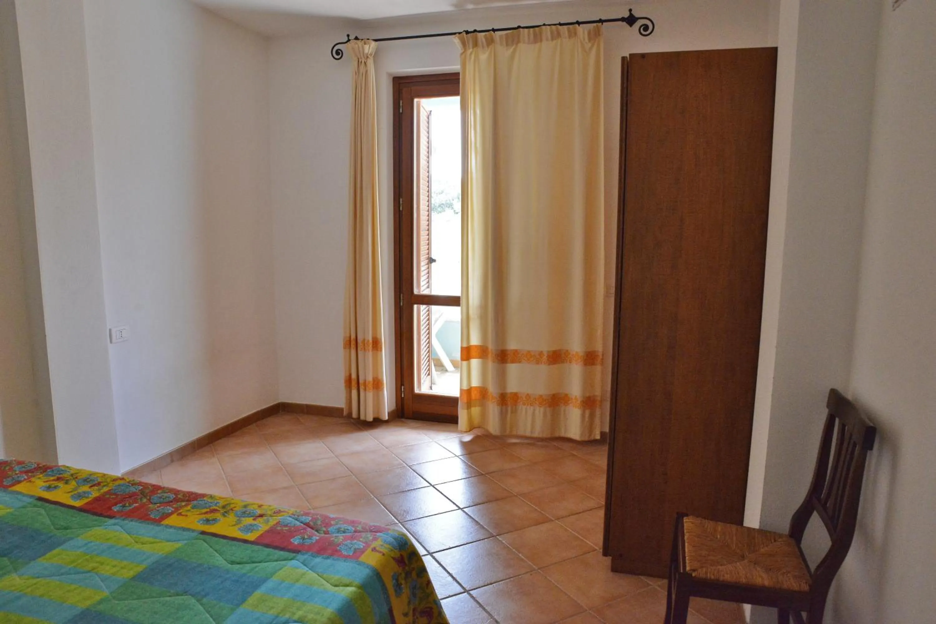 Photo of the whole room, Bed in Appartamenti Galatea