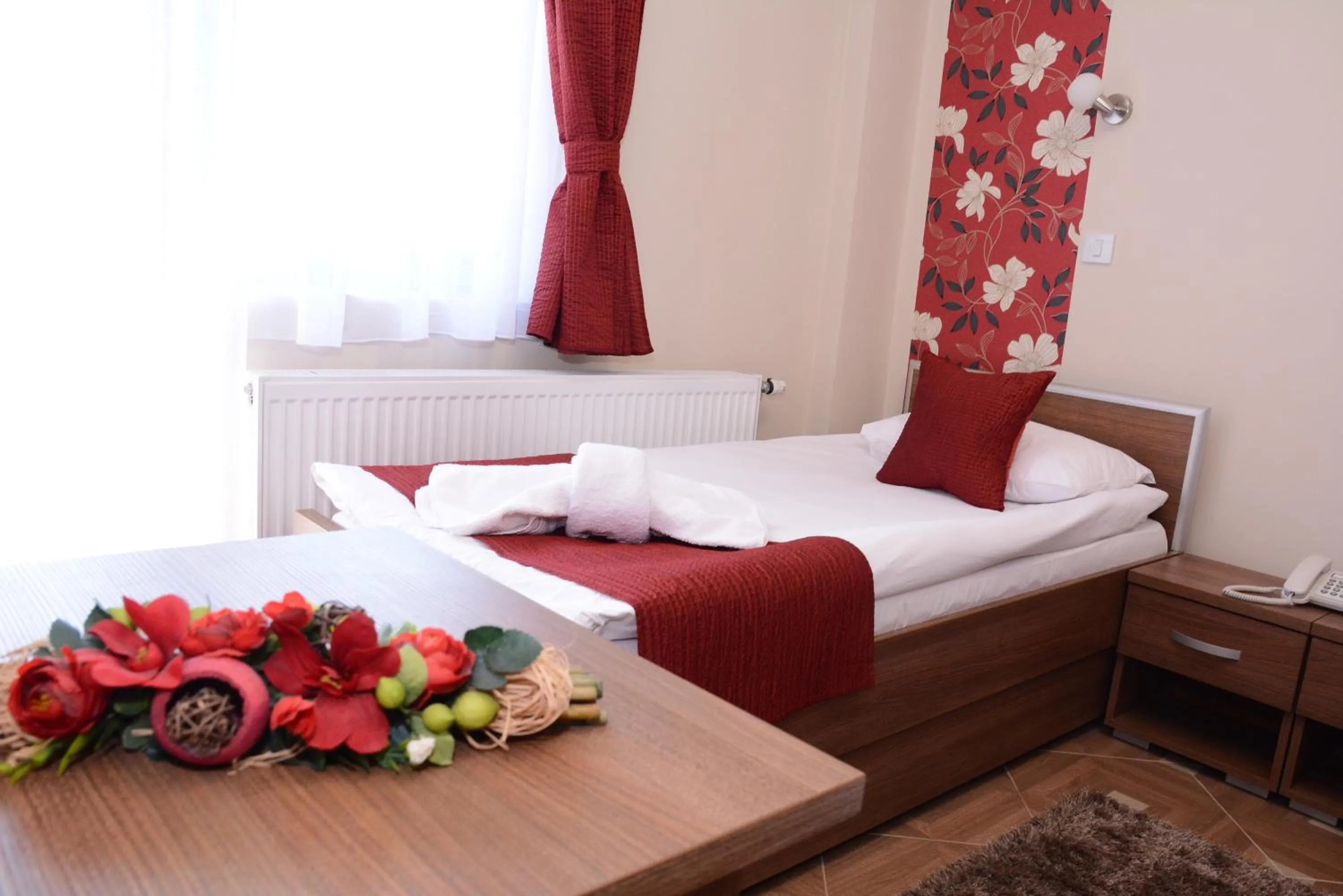 Double or Twin Room with Private Bathroom - single occupancy in Garni Hotel Laguna Lux