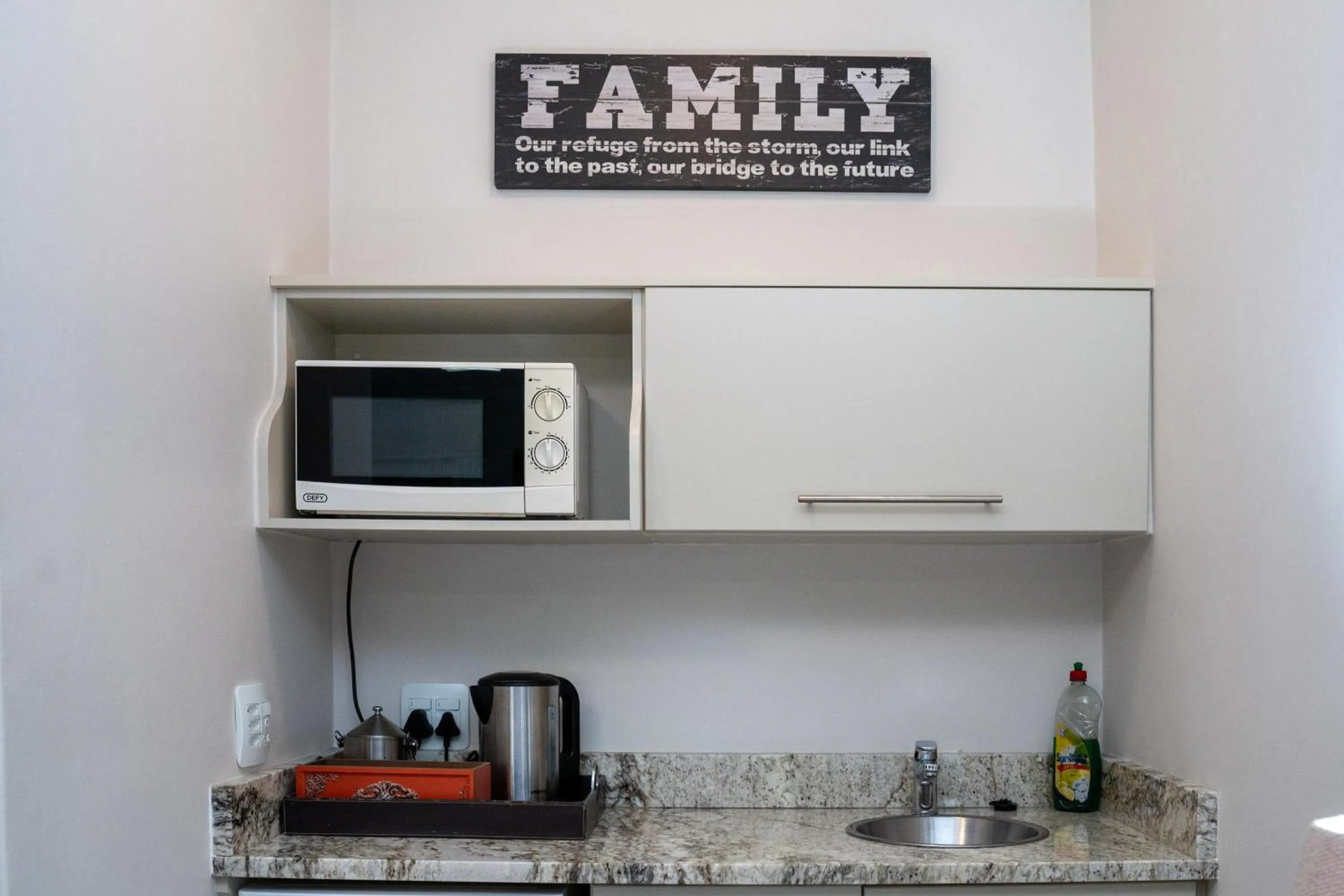 Coffee/tea facilities in Sunriver Kalahari Lodge Riverside stay in Upington