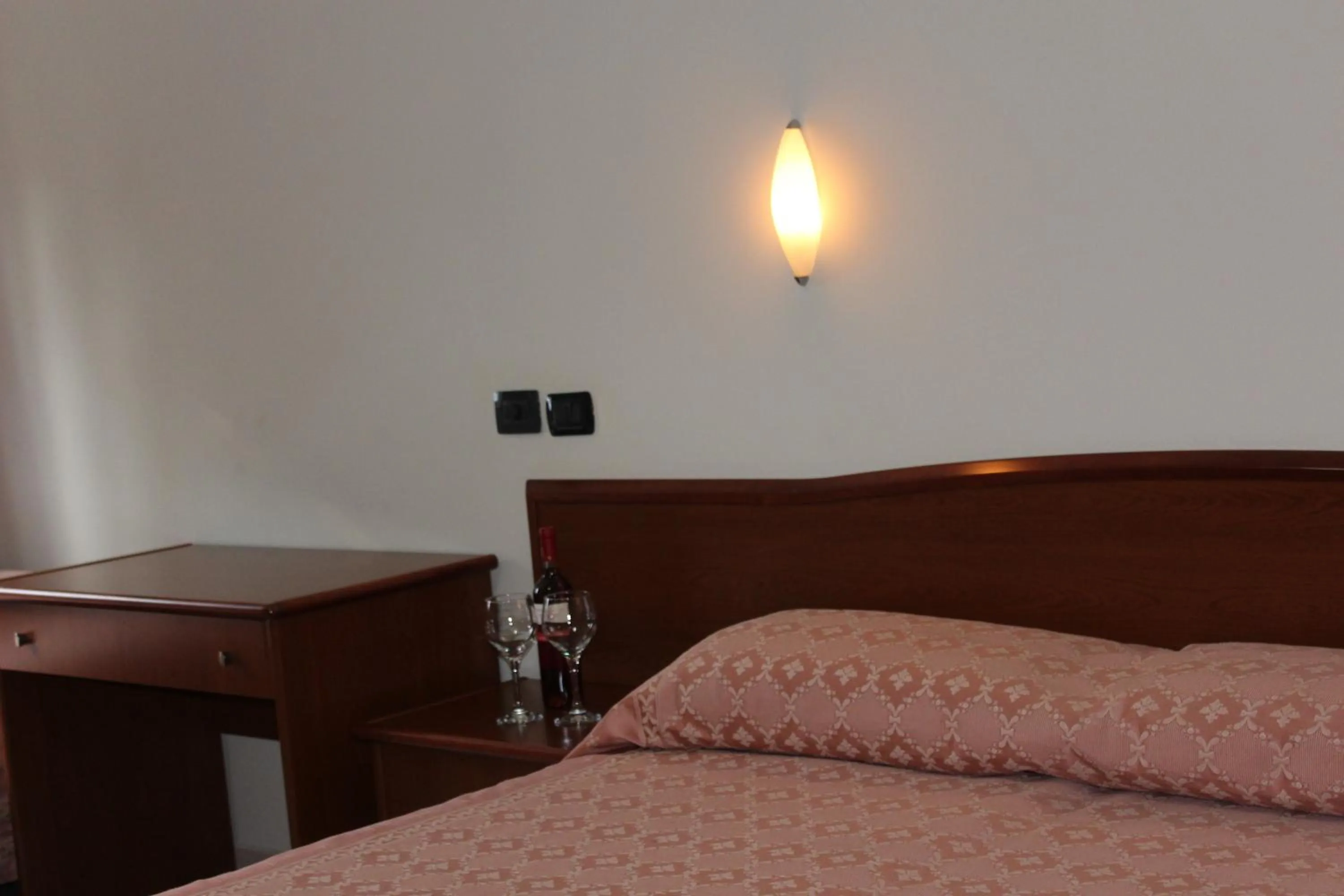 Decorative detail, Bed in Albergo Villa Bianca