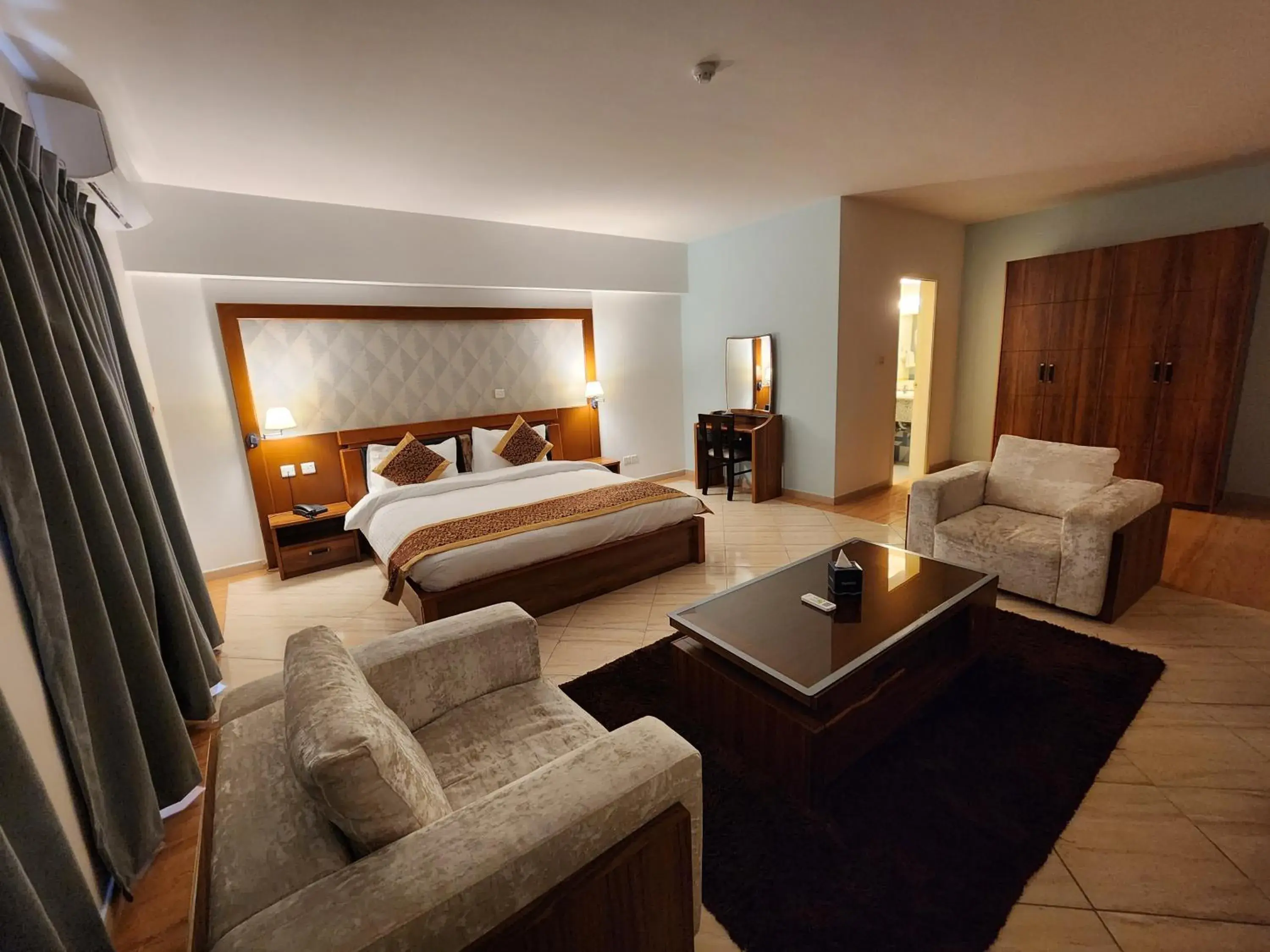 Deluxe Double Room with Balcony in Aquavista Hotel & Suites Deluxe Double Room with Balcony in Aquavista Hotel & Suites