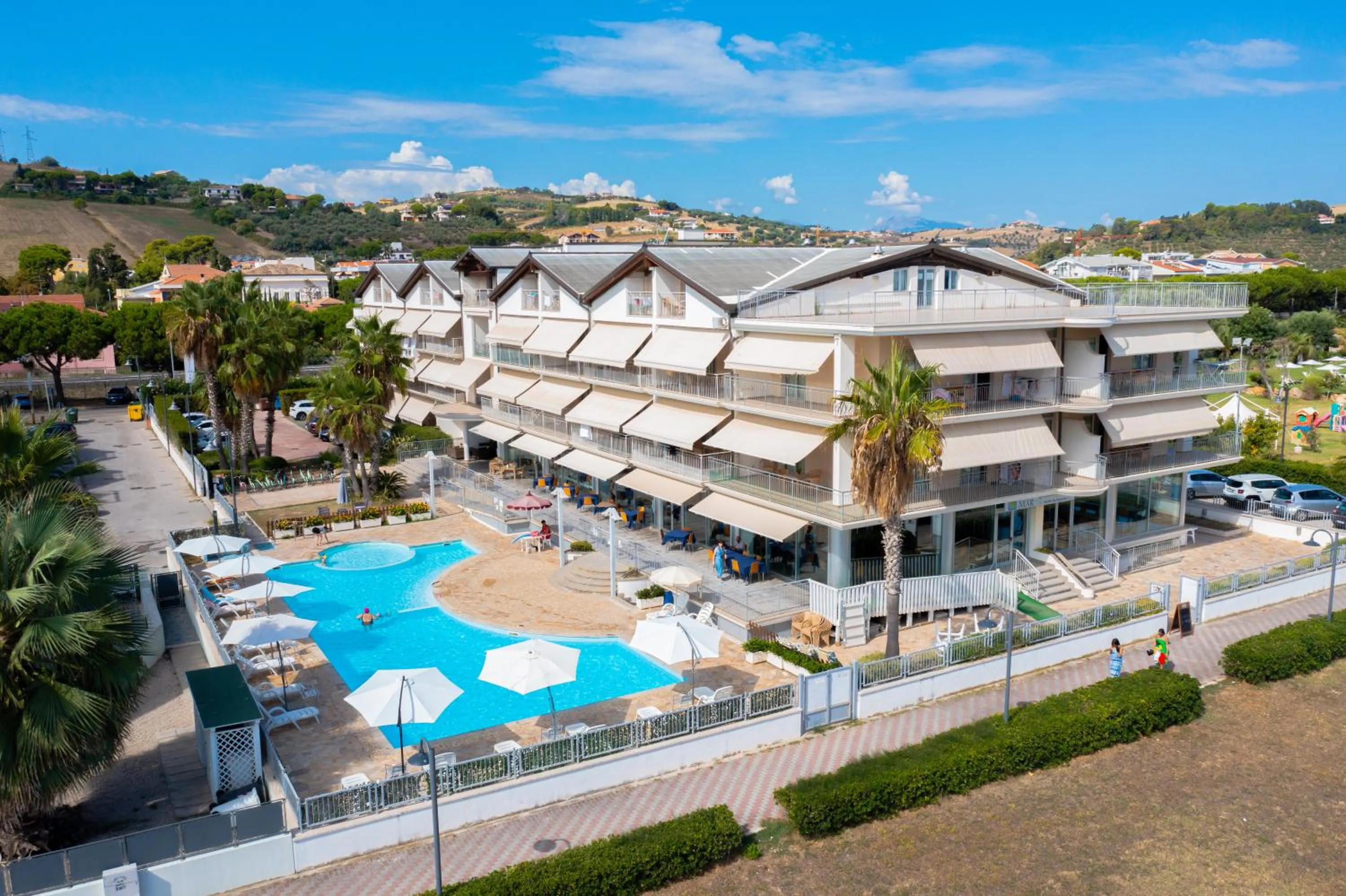 Property building in Casa del Mar - Residence & Beach Resort