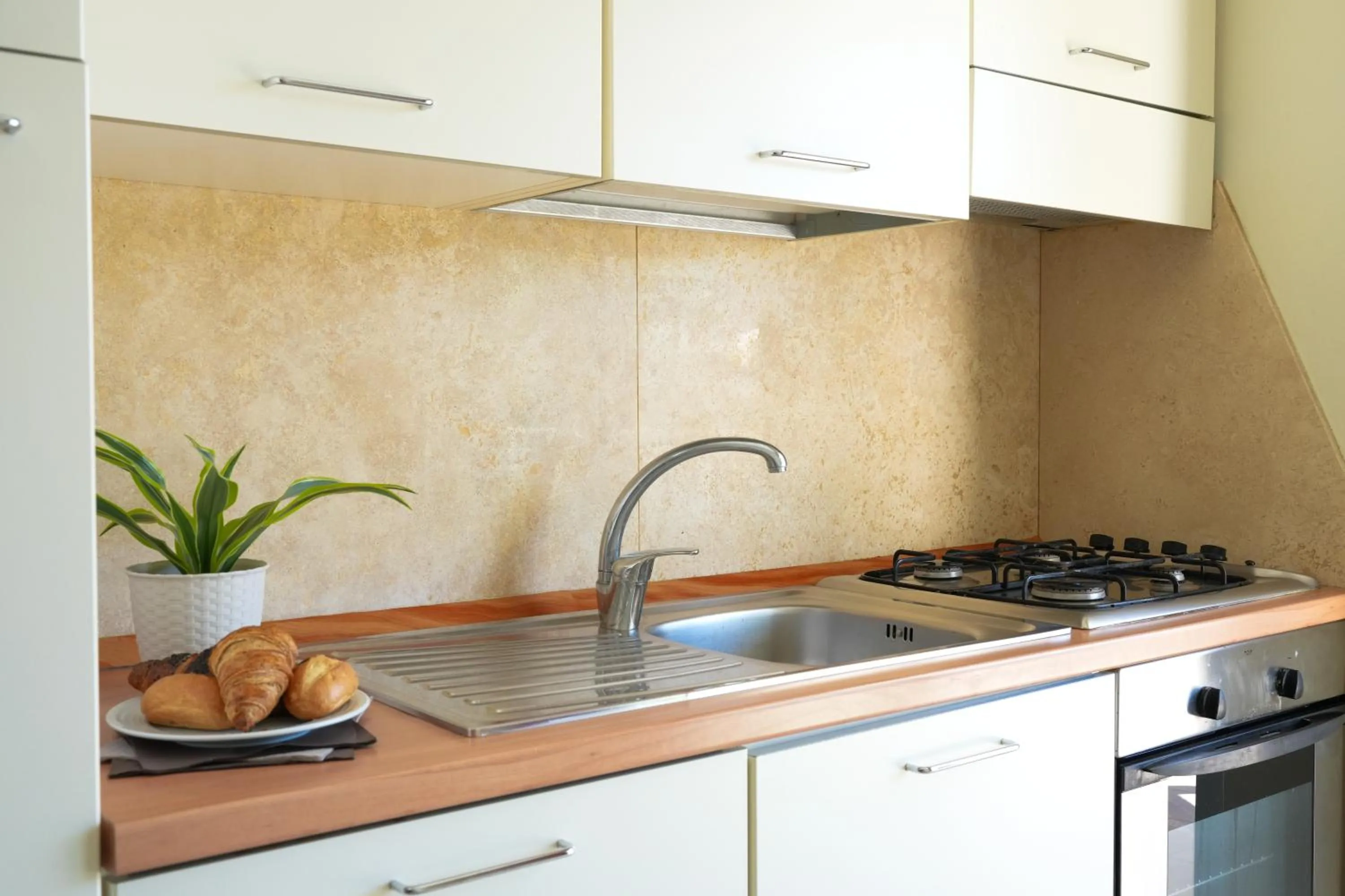 Kitchen or kitchenette in Casa del Mar - Residence & Beach Resort