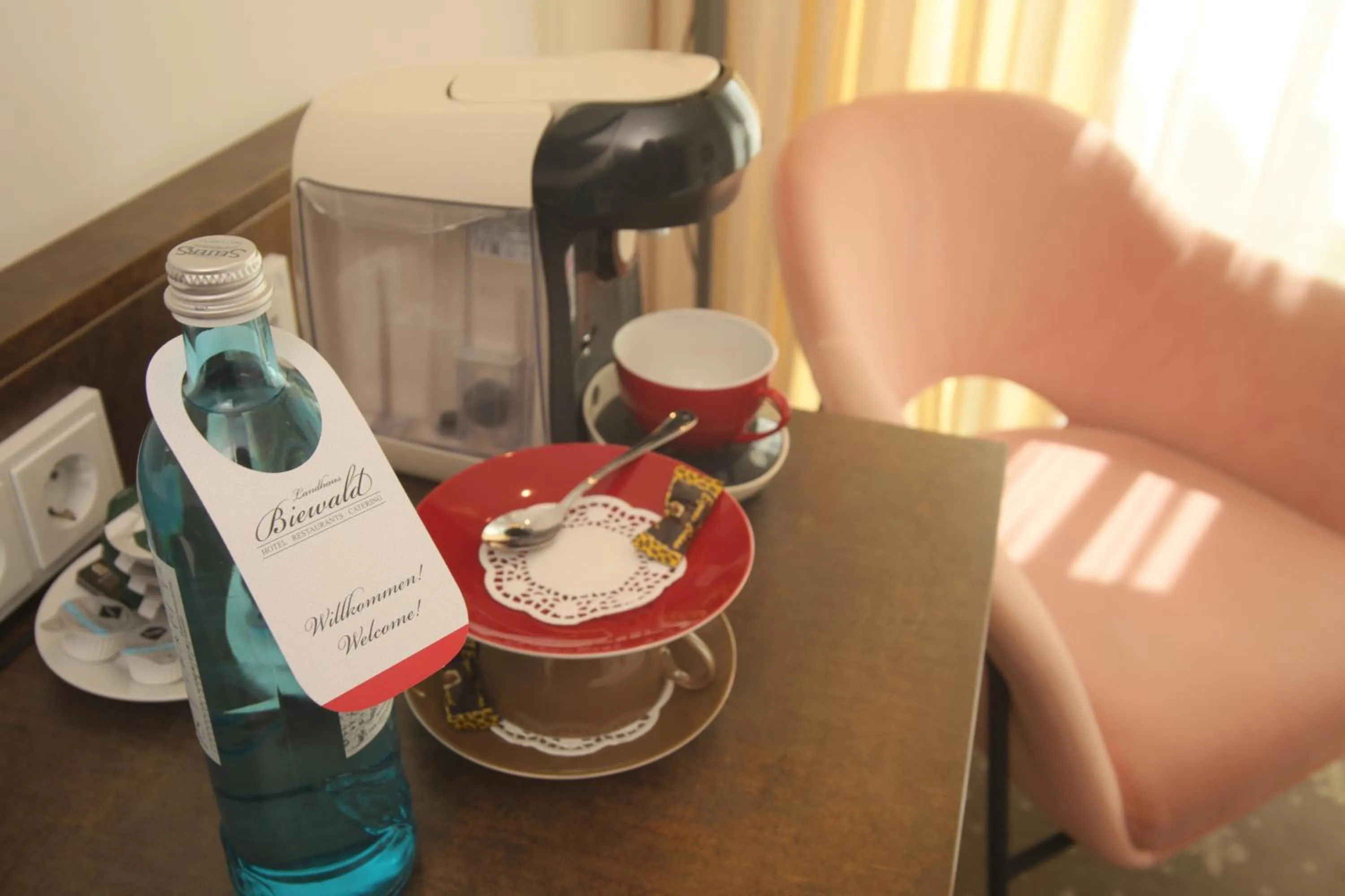 Coffee/tea facilities in Romantik Hotel Landhaus Biewald