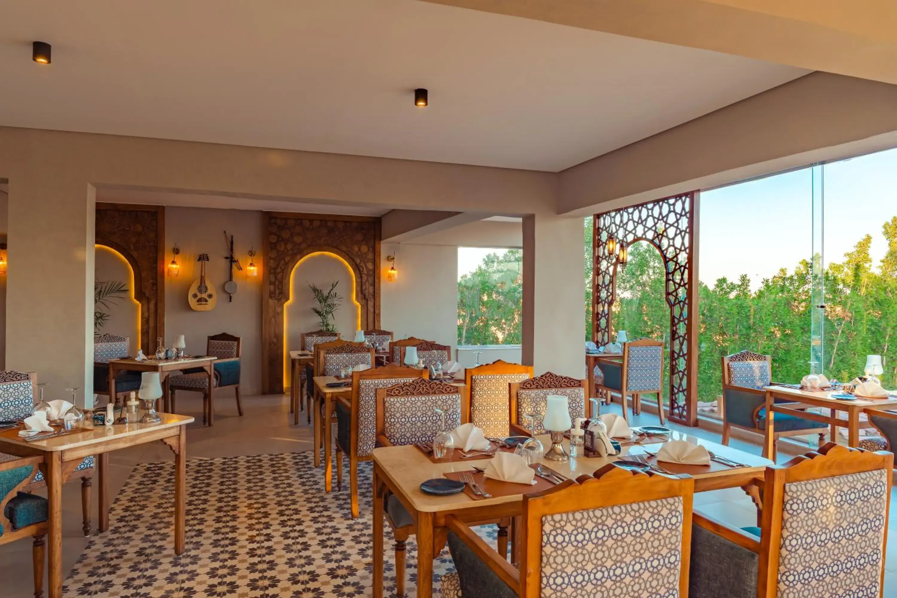 Restaurant/places to eat in Sunrise Aqua Joy Resort Restaurant/places to eat in Sunrise Aqua Joy Resort